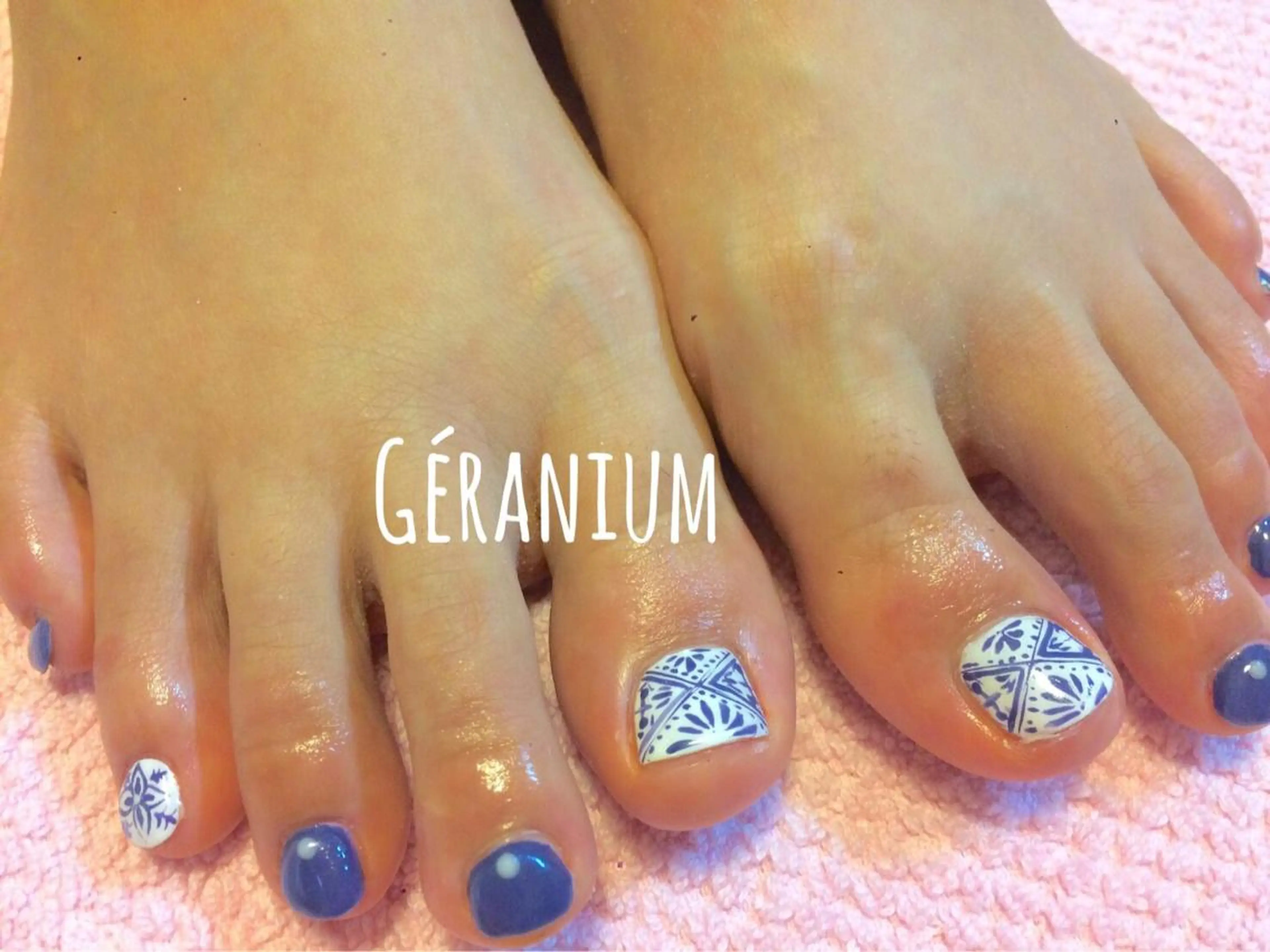 ネイル フットネイル GéRanium Harukaのネイルデザイン