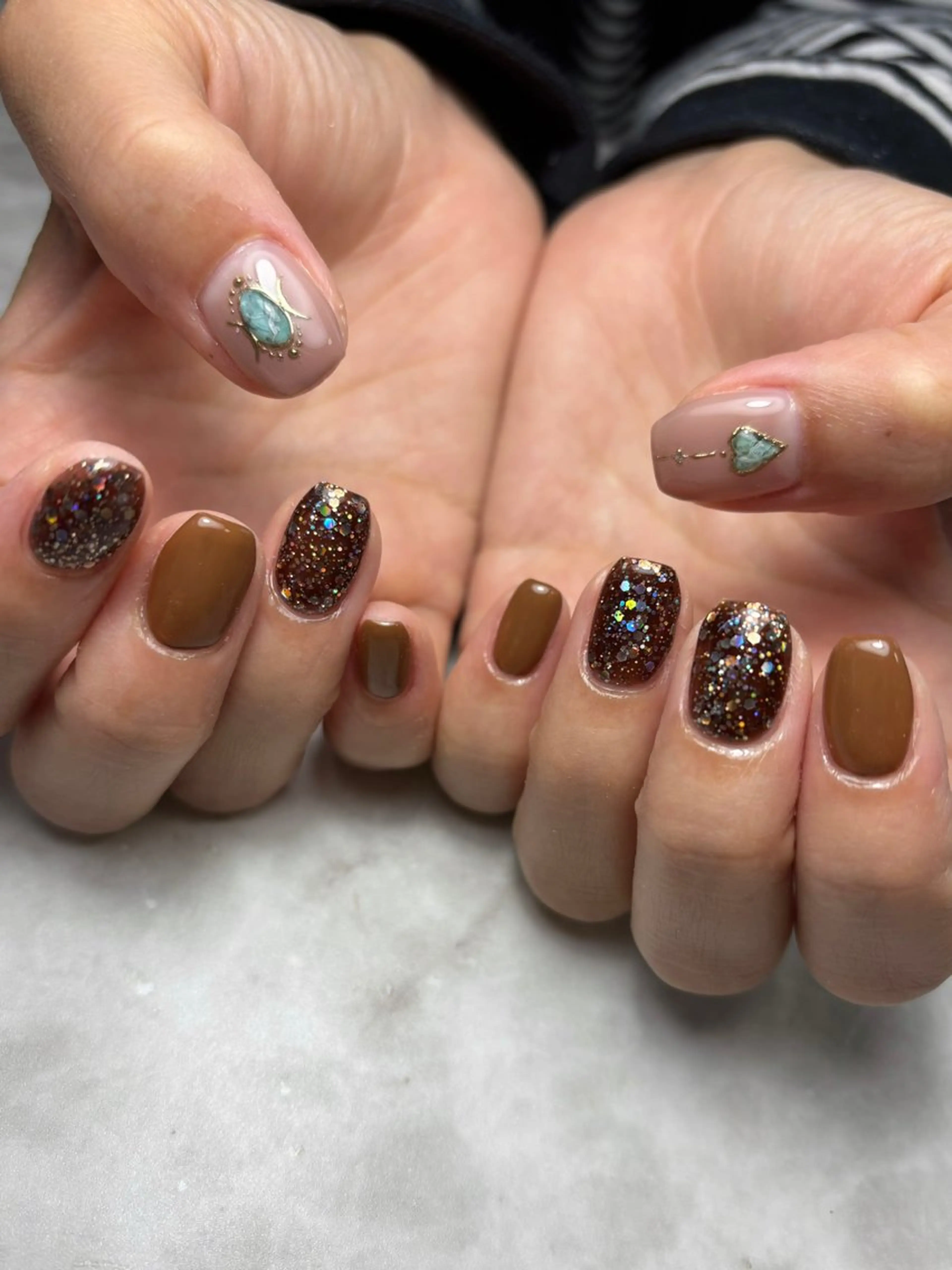 ネイル ハンドネイル Nailsalon E's cafeのネイルデザイン