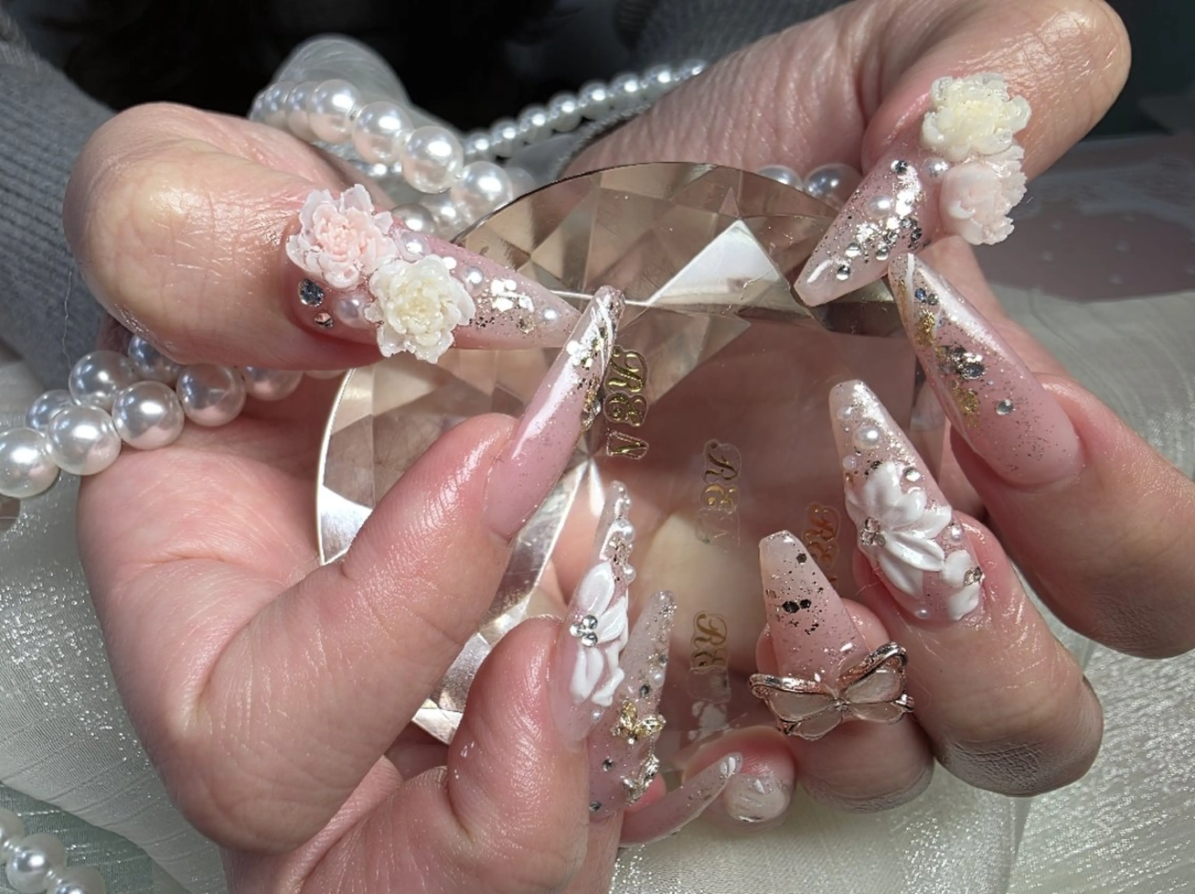 ネイル 成人式 ブライダルネイル ザ·ビューティーサロン　レン　駅前店所属・谷口 俊のエステ・リラクイメージ