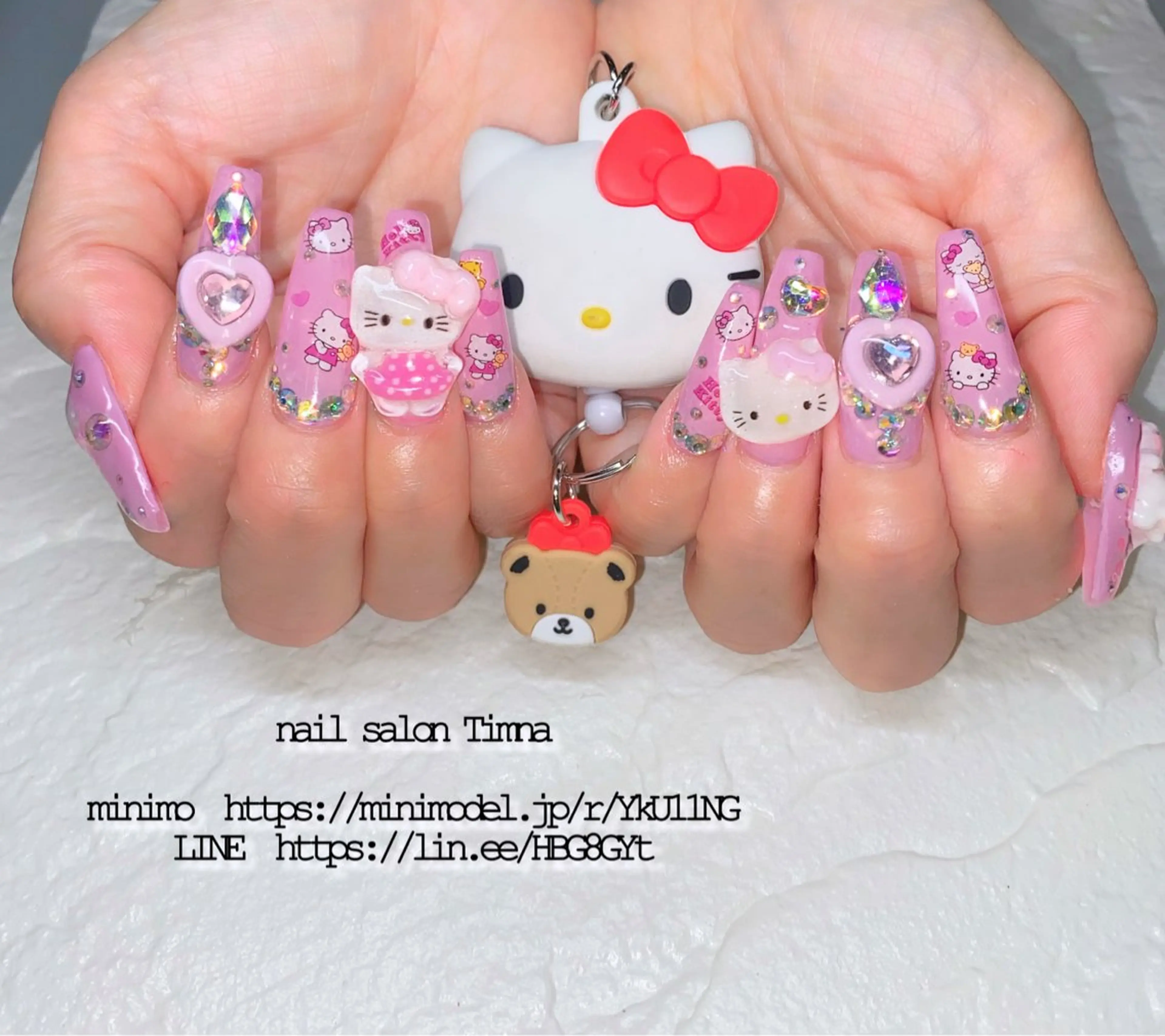 ロング ハンドネイル NAILSALON 🍔Timna🍟のネイルデザイン