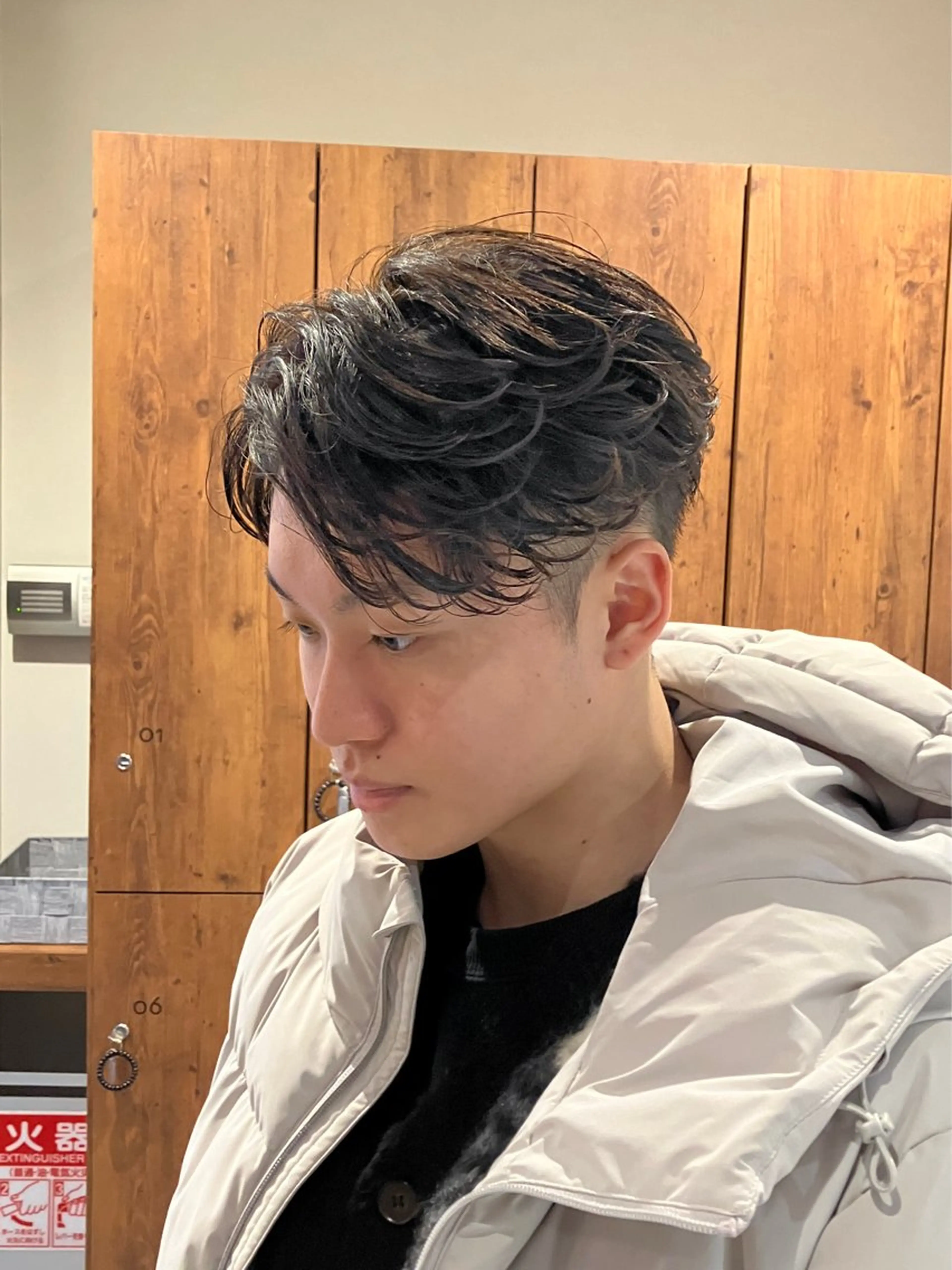 カット➕フェザーパーマの写真