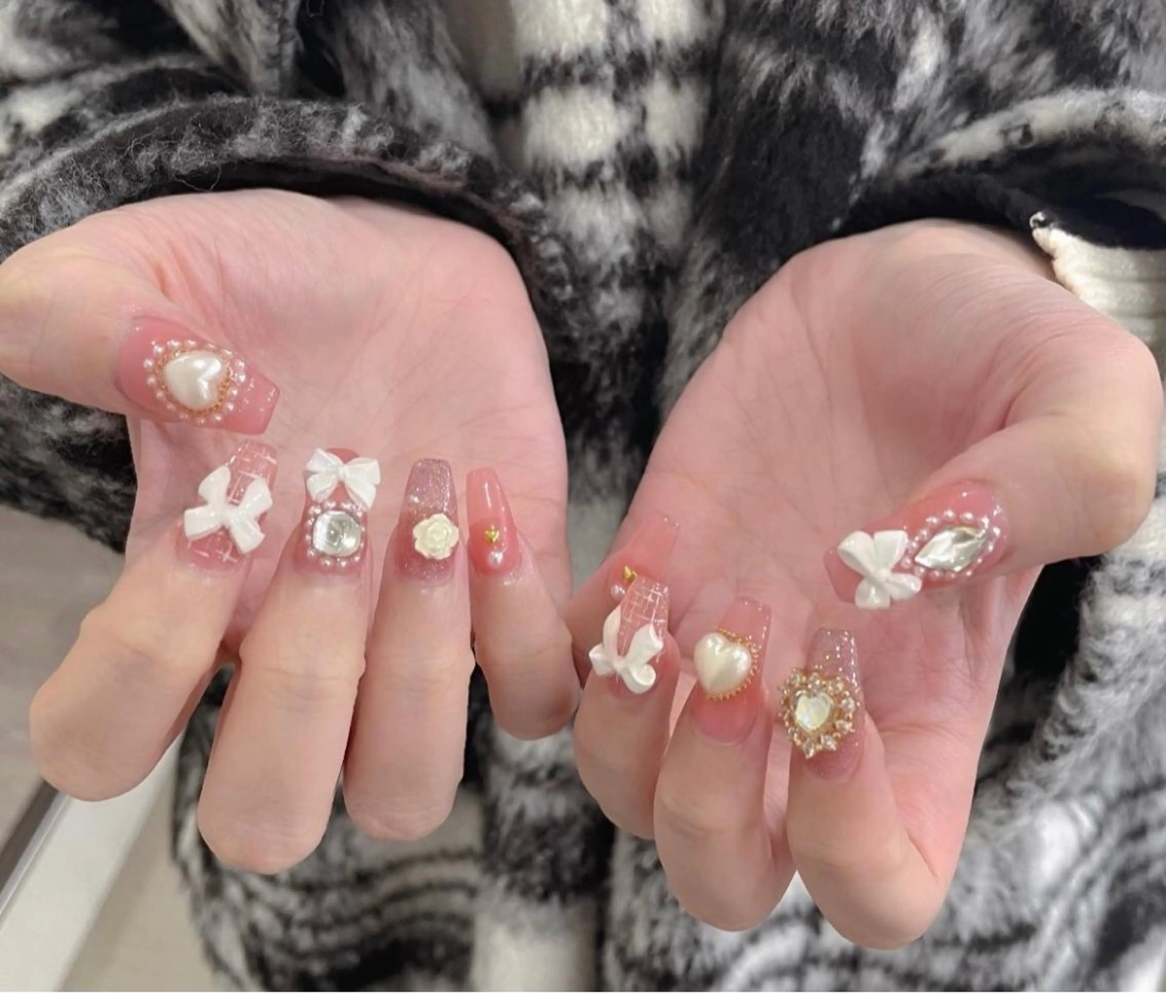 ネイル アンジェラネイル所属・Angela nail💓のネイルデザイン