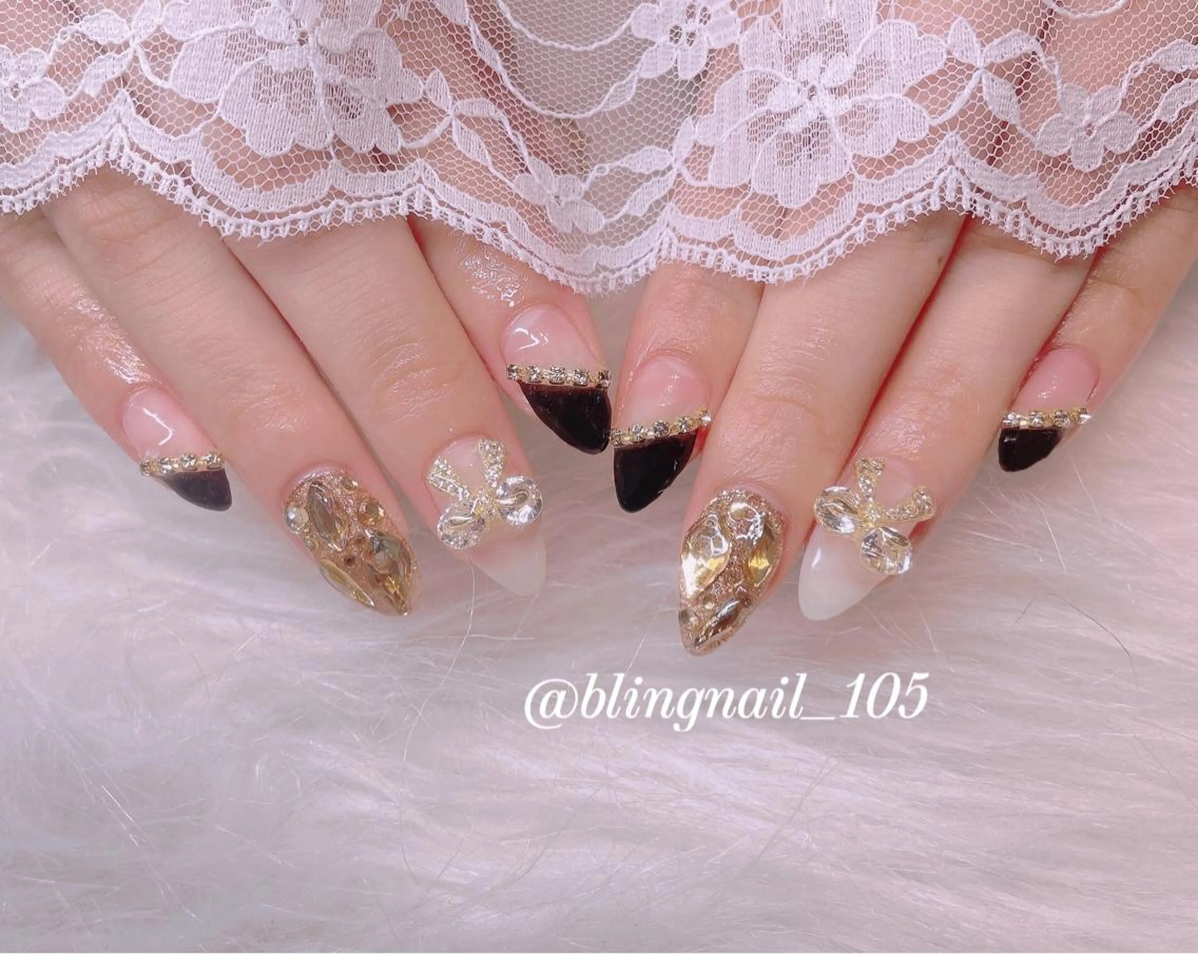 ネイル 23時まで❤︎韓国、 ワンホンネイルのネイルデザイン