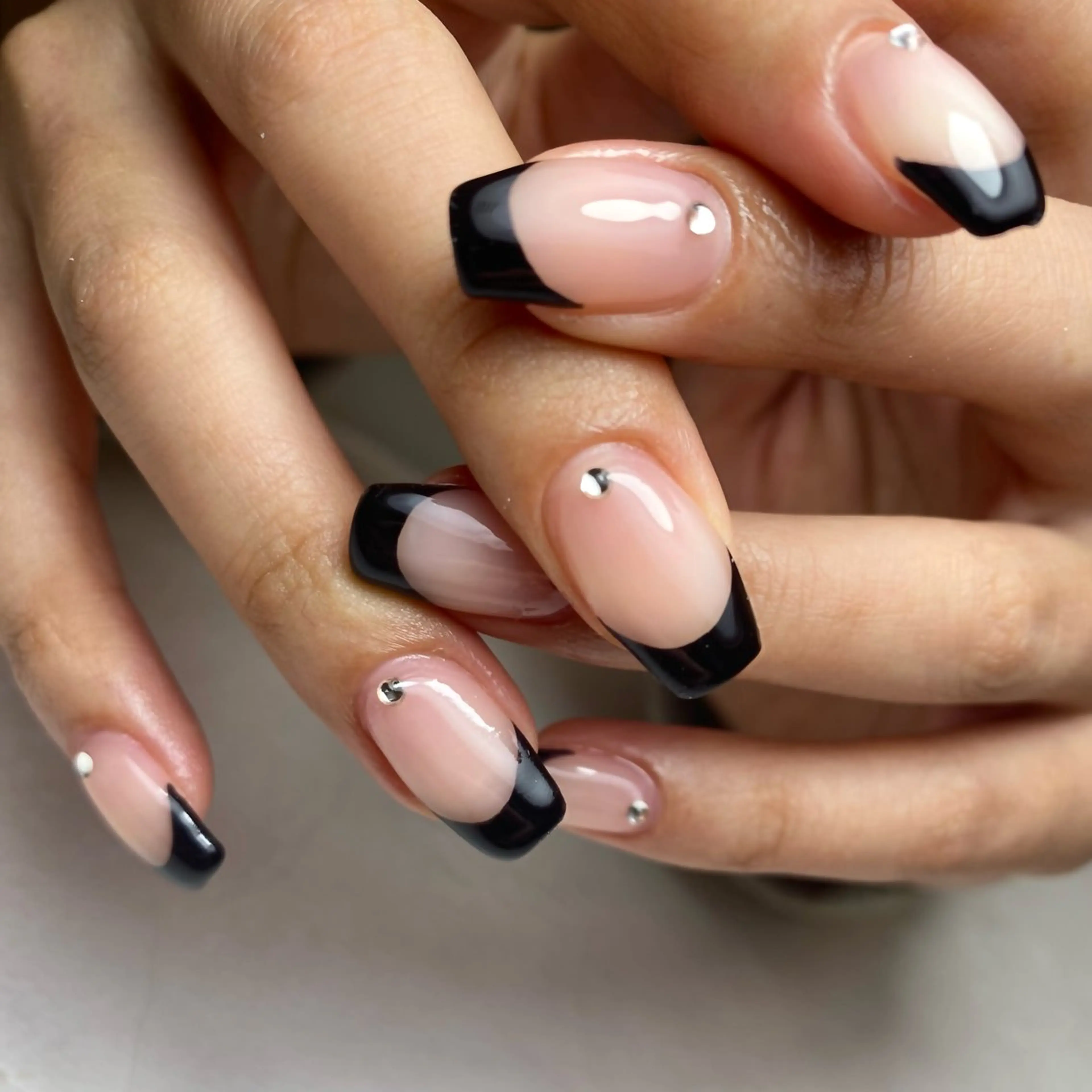 他店オフなし✴︎ フィルイン込◎ 色混ぜ可◎ フレンチネイル🫧パラジェル変更可◎の写真