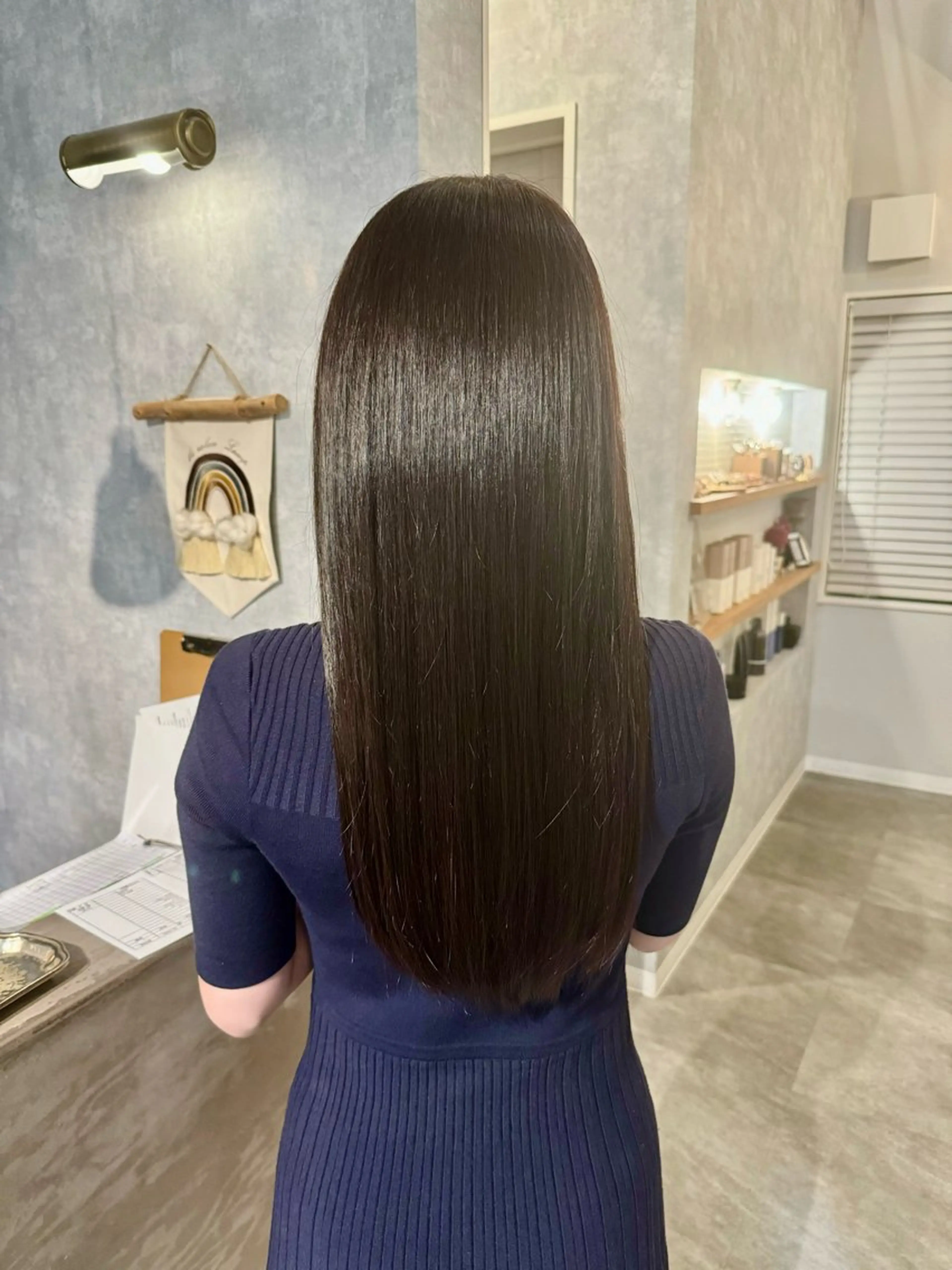 ロング カラー トリートメント 酸熱トリートメント ヘアカラー トリートメント 吉田 明弘のヘアスタイル