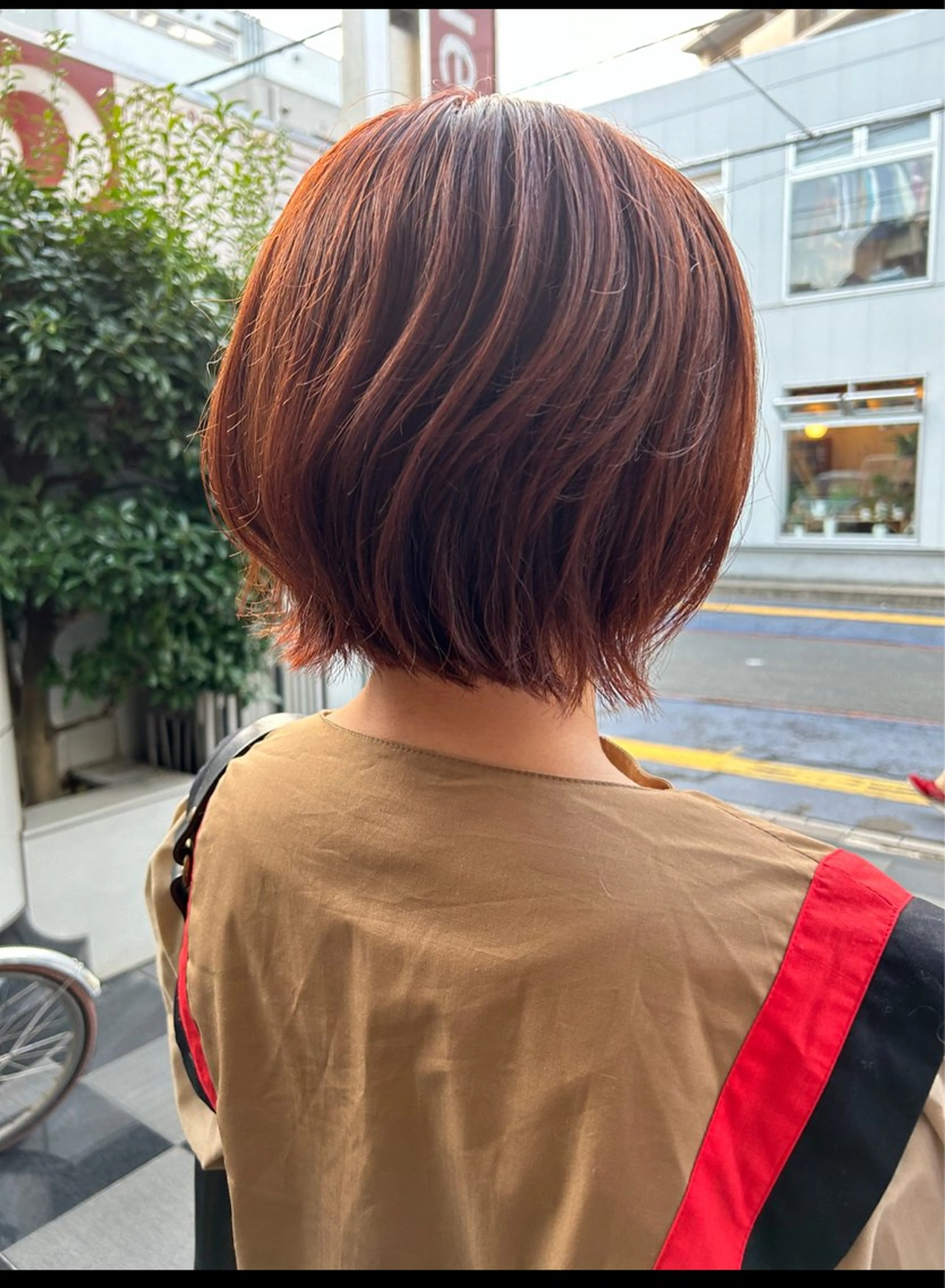 ショート カラー 高松 歩のヘアスタイル