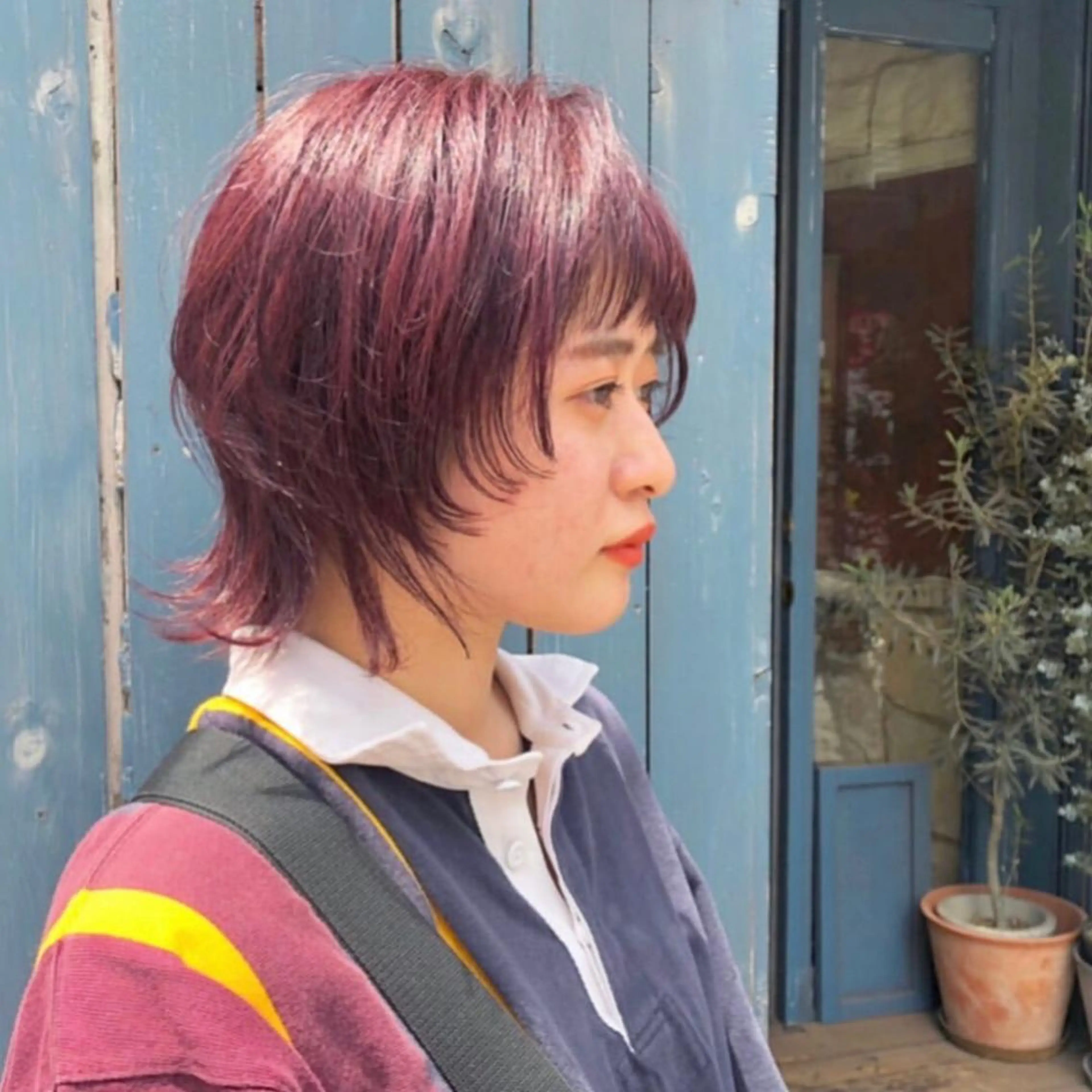 ショート カラー ブリーチ、パーマ 西部笑のヘアスタイル