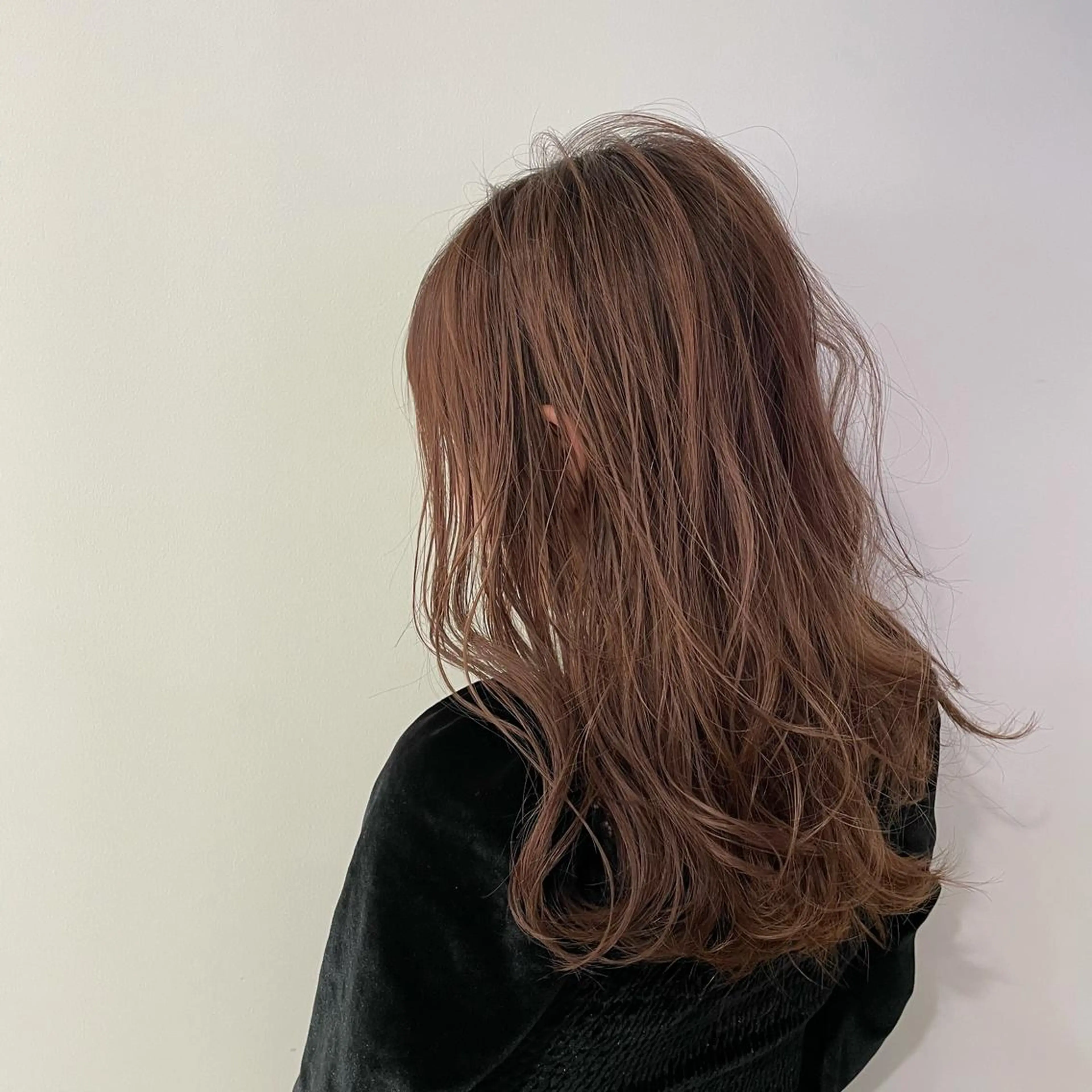 ミディアム カラー I'S.横浜所属・赤み消しカラー 🍀JUNKIのヘアスタイル