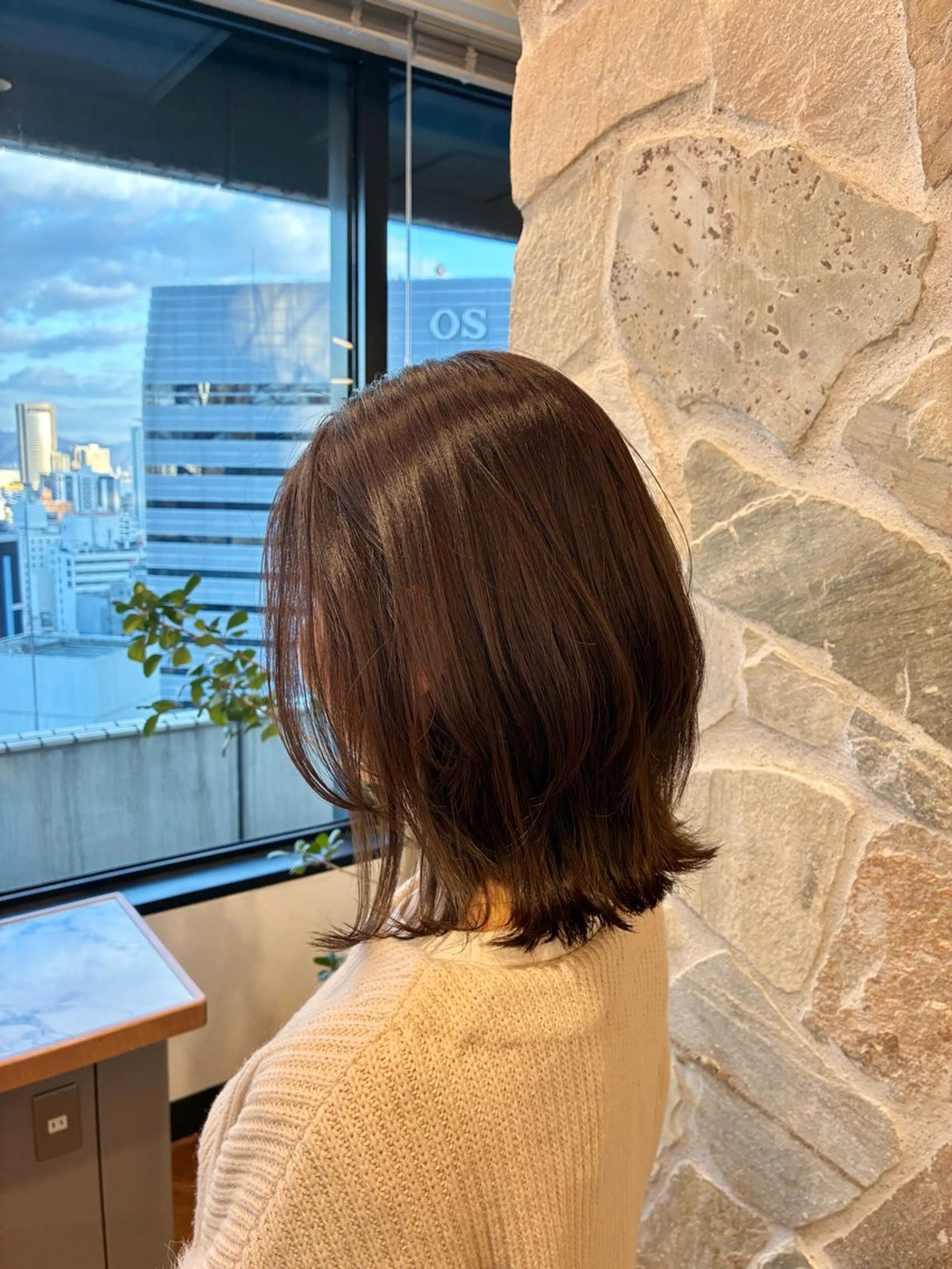 ミディアム カラー 山本 睦のヘアスタイル