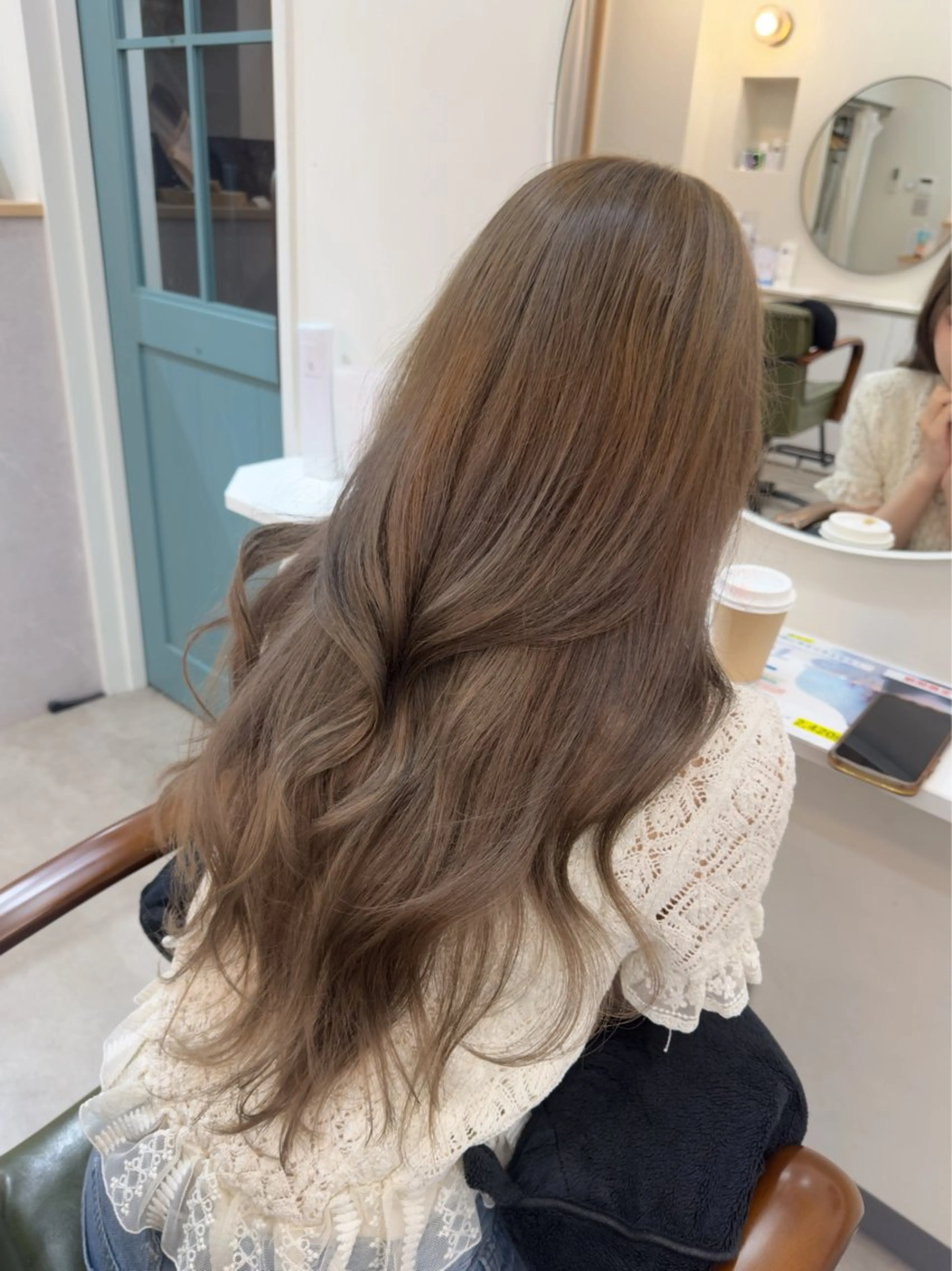 ロング カラー ヘアカラー レイヤー/顔周り /いいぬまみかのヘアスタイル