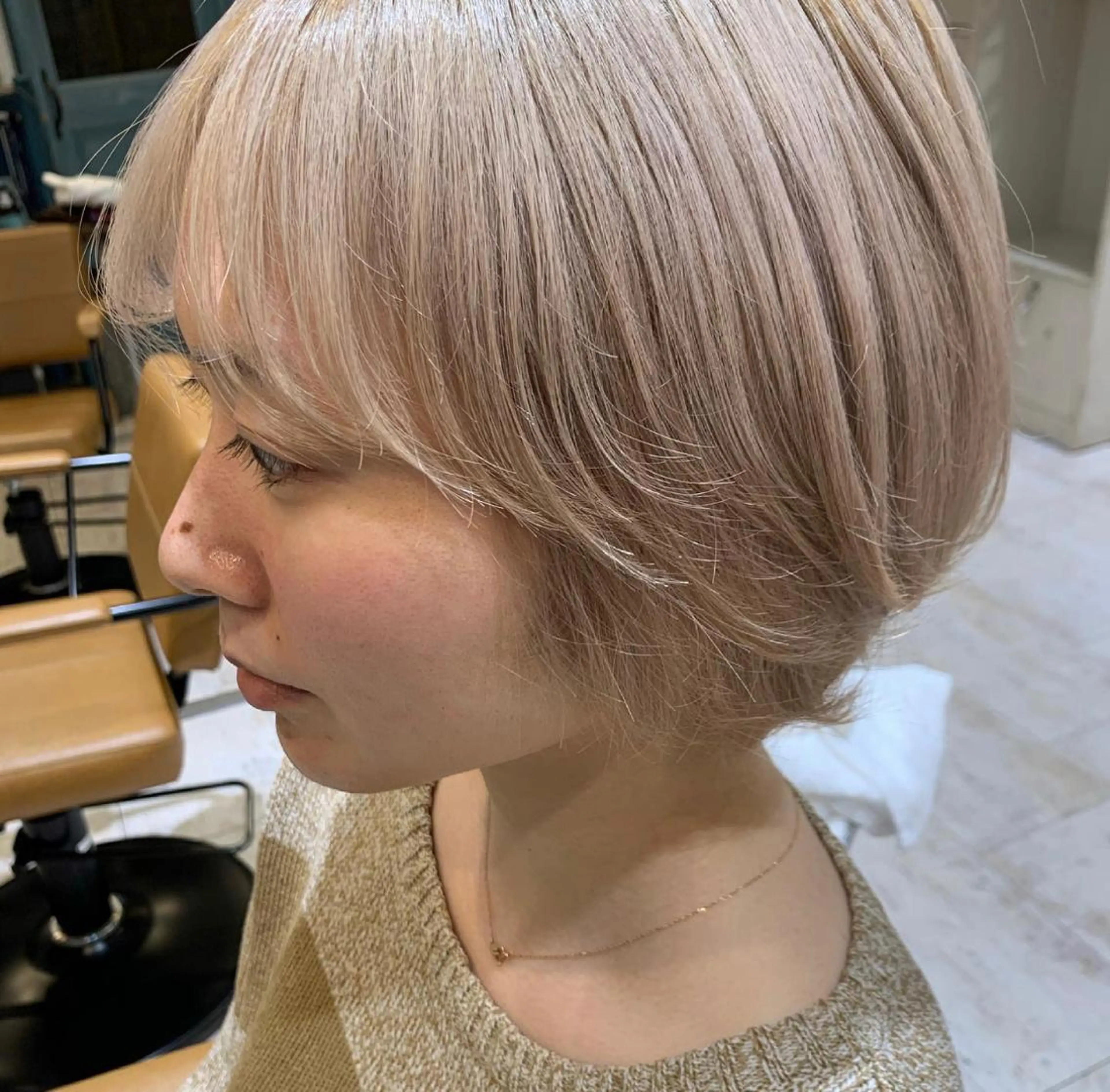 カラー ヤマダ サクラのヘアスタイル