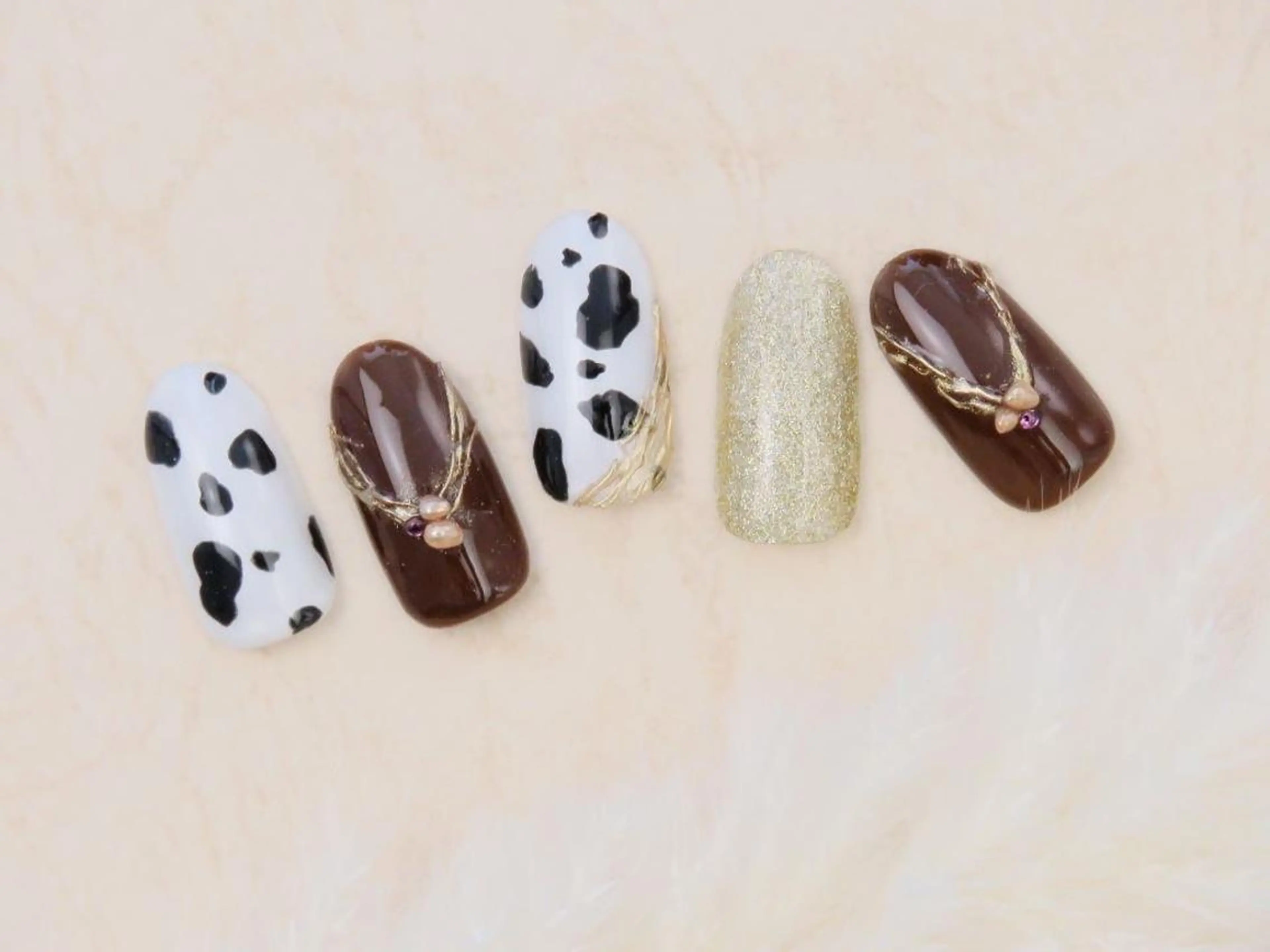 ネイル ハンドネイル NAIL Salon IP所属・長谷川 奈緒美のネイルデザイン