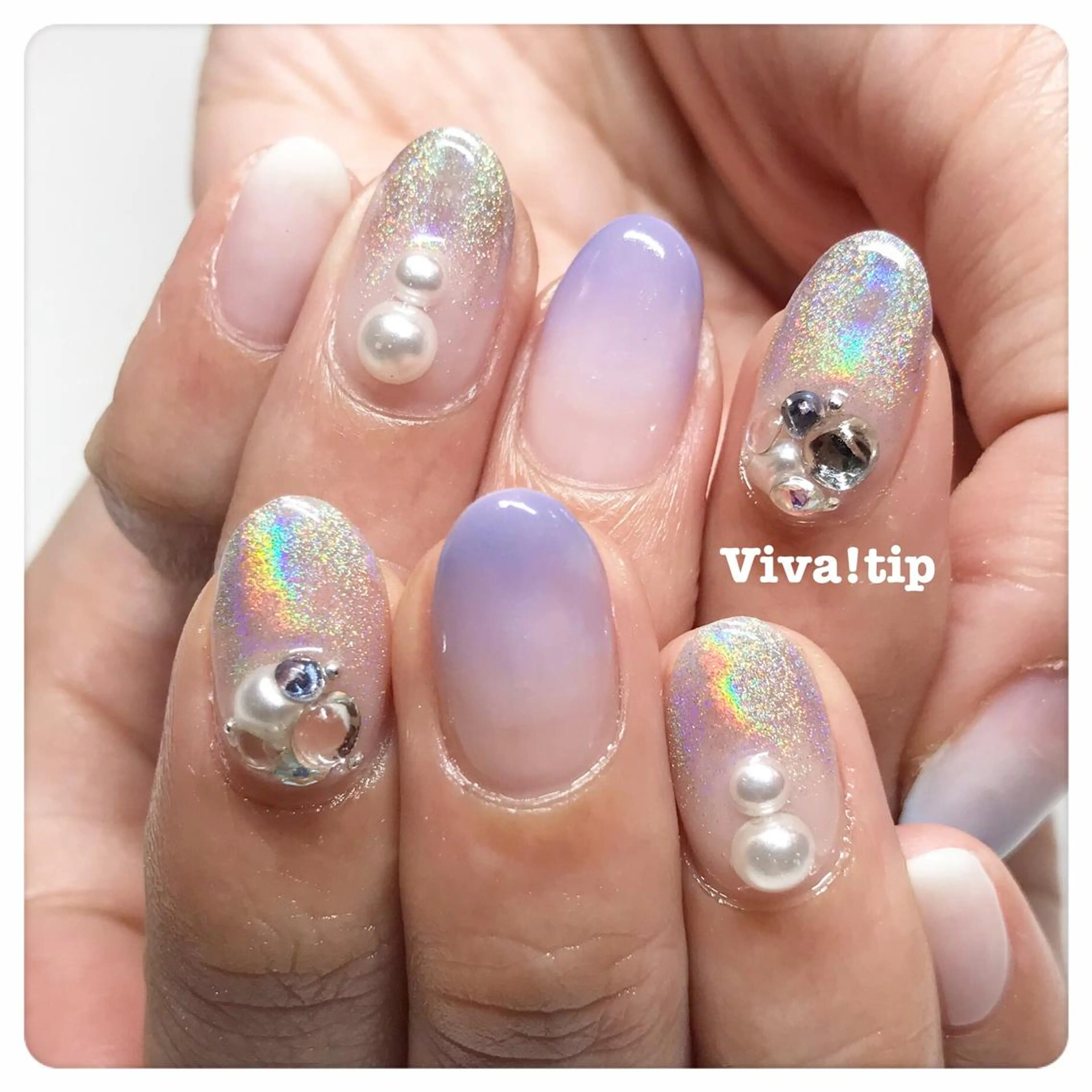 ネイル グラデーション ミラーネイル 春ネイル Viva!tip所属・Viva!tip ビバティップネイルのネイルデザイン