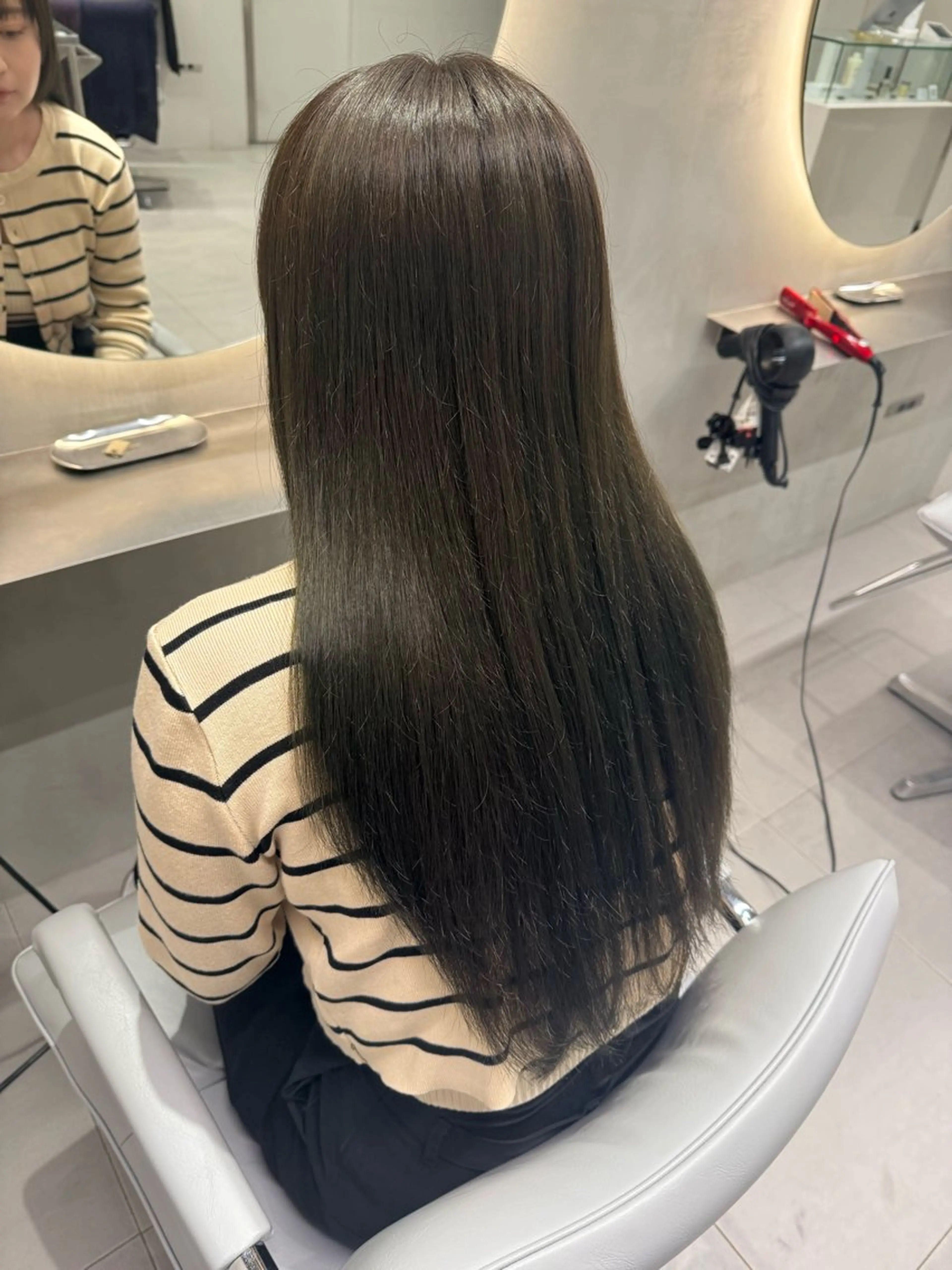 カラー ベージュカラー オリーブベージュ SOL.栄/矢場町所属・URUMA❁⃘ SOL_NAGOYAのヘアスタイル