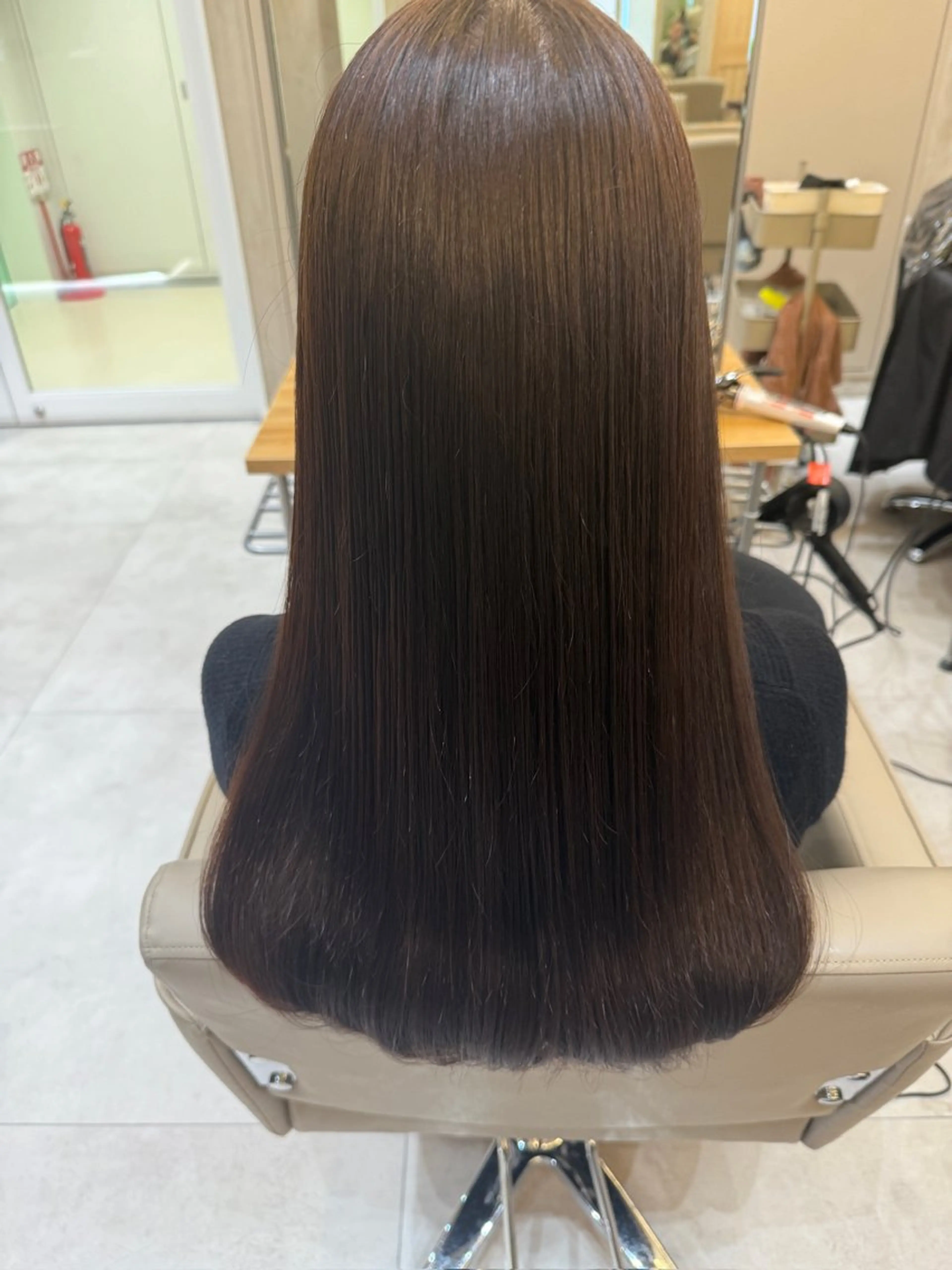 セミロング ✨赤味消しカラー✨ 韓国ヘア/古川恭平のヘアスタイル