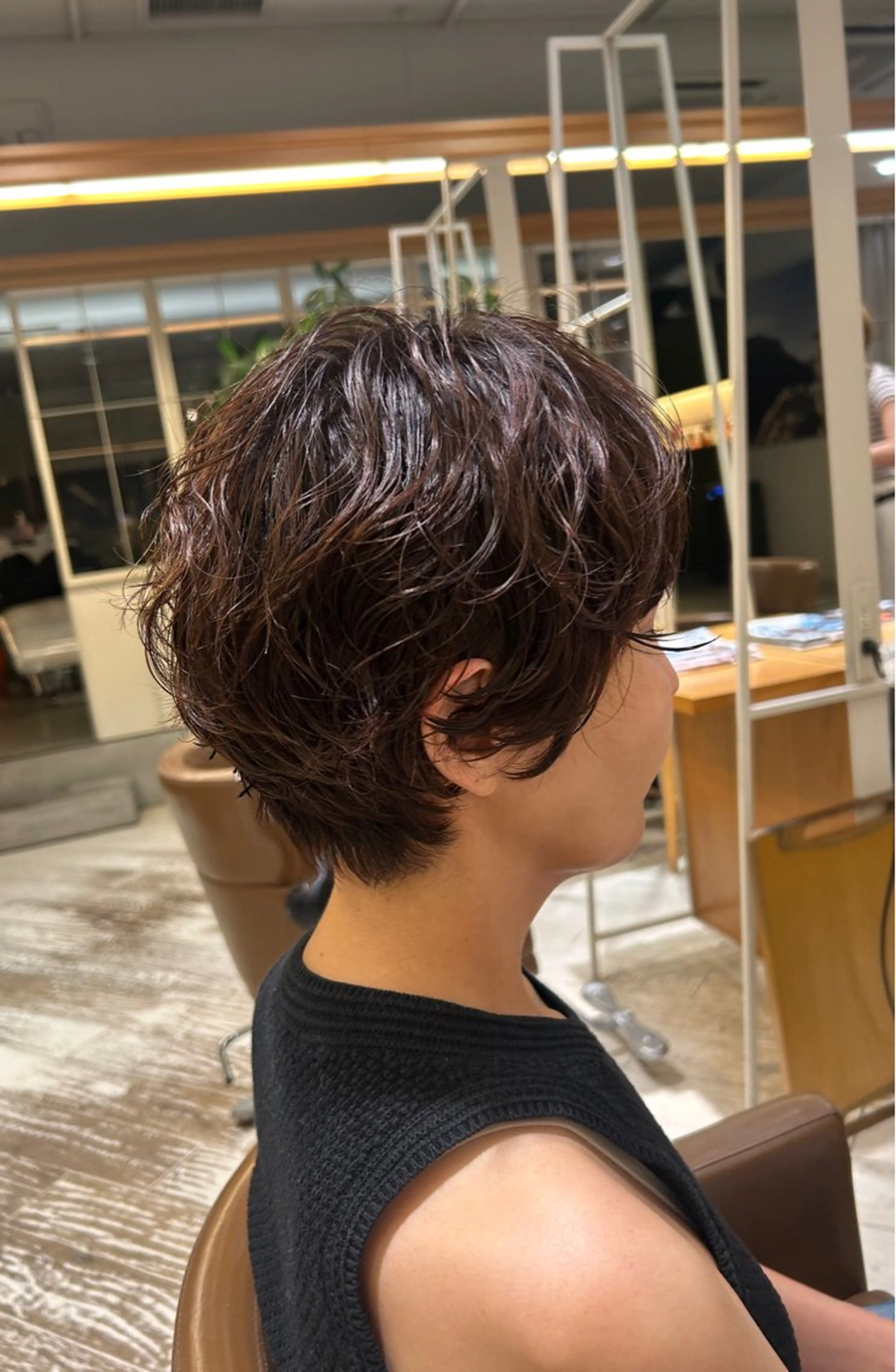 ショート パーマ ニュアンスパーマ 白岩 君予のヘアスタイル