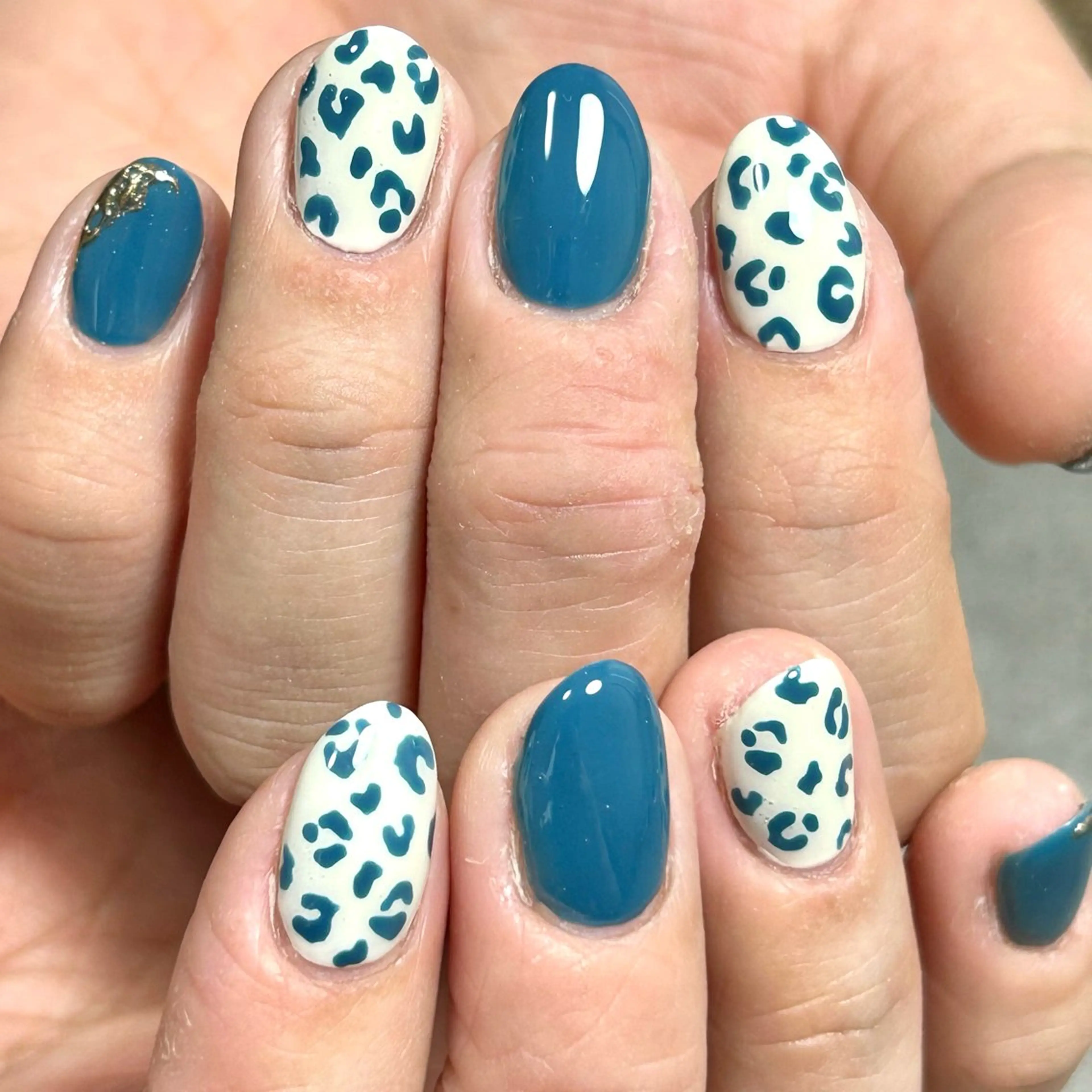 ネイル y.na _nail_のネイルデザイン