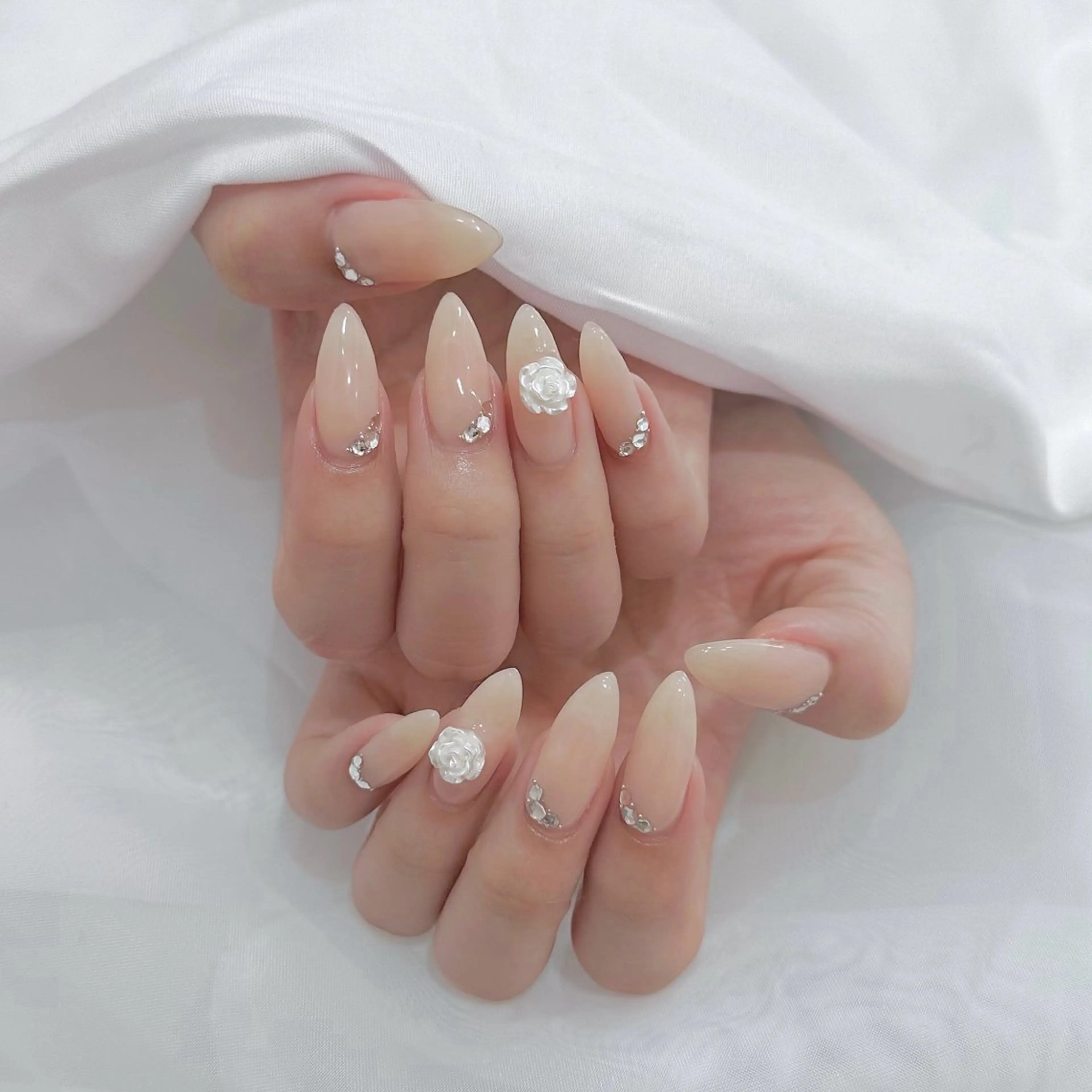 ネイル NAVI SALON所属・NAVI SALONのネイルデザイン