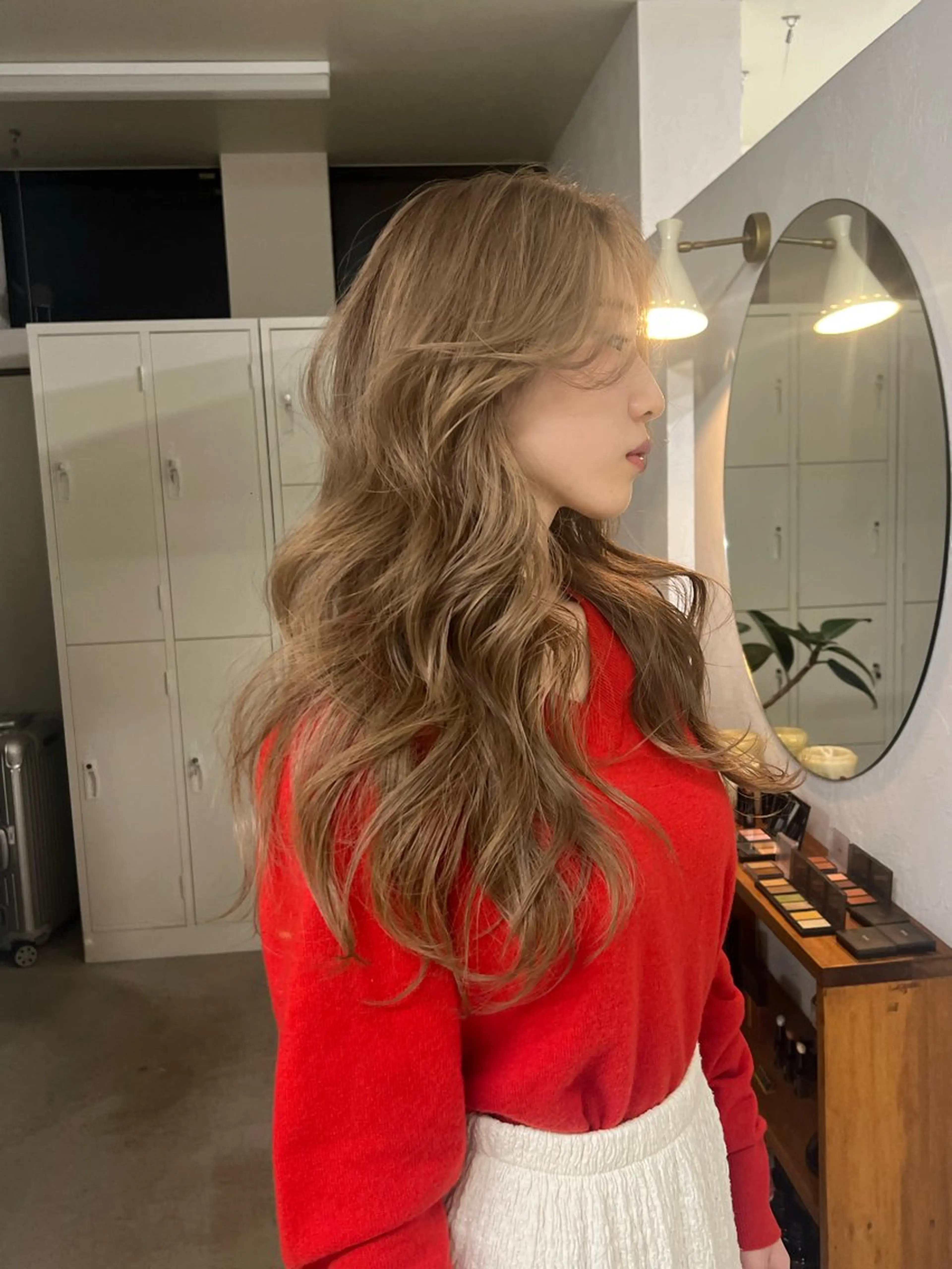 ロング カラー カット ヘアカラー トリートメント 小林 美咲のヘアスタイル