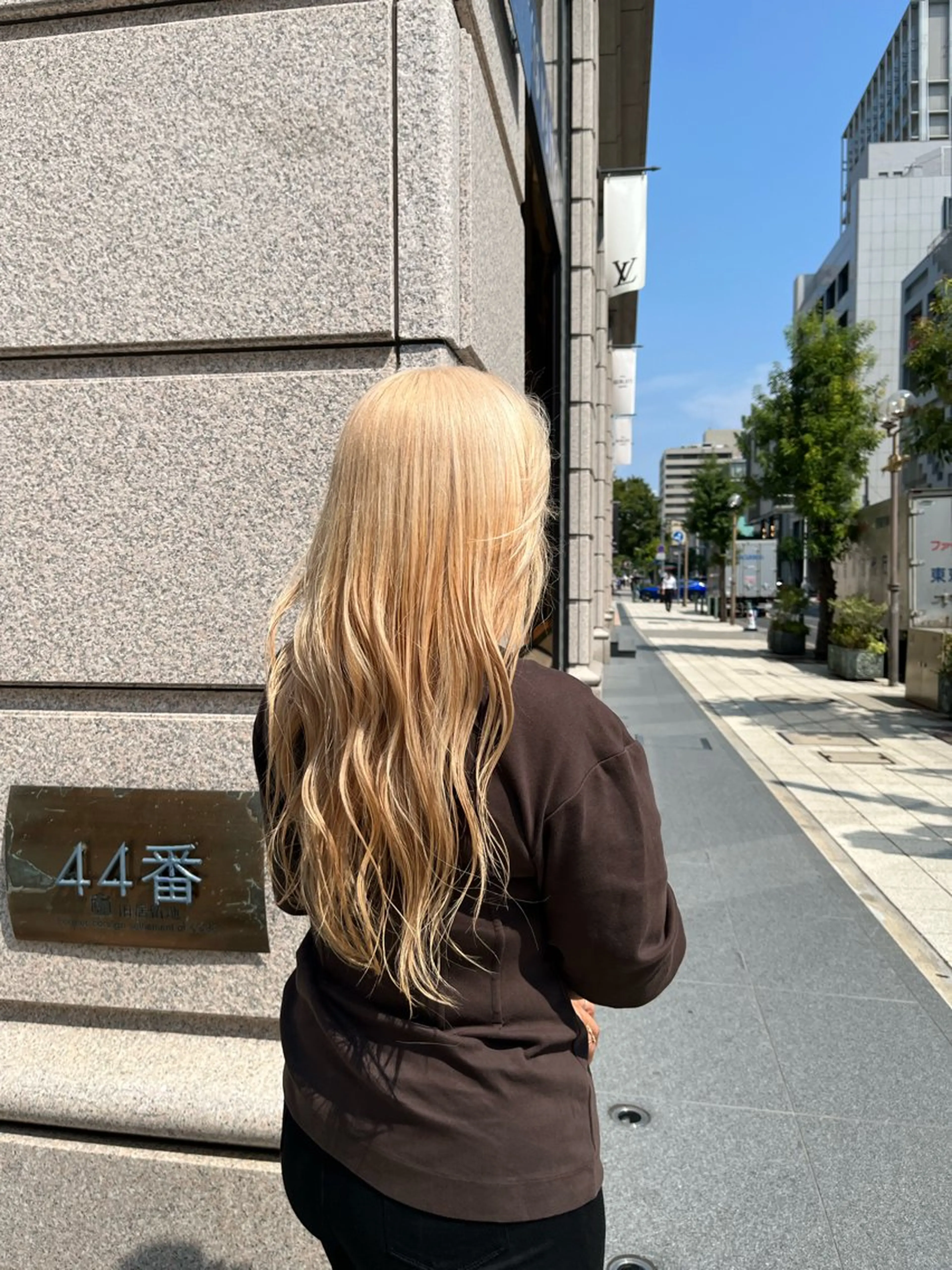 カラー ノヤマ マナのヘアスタイル