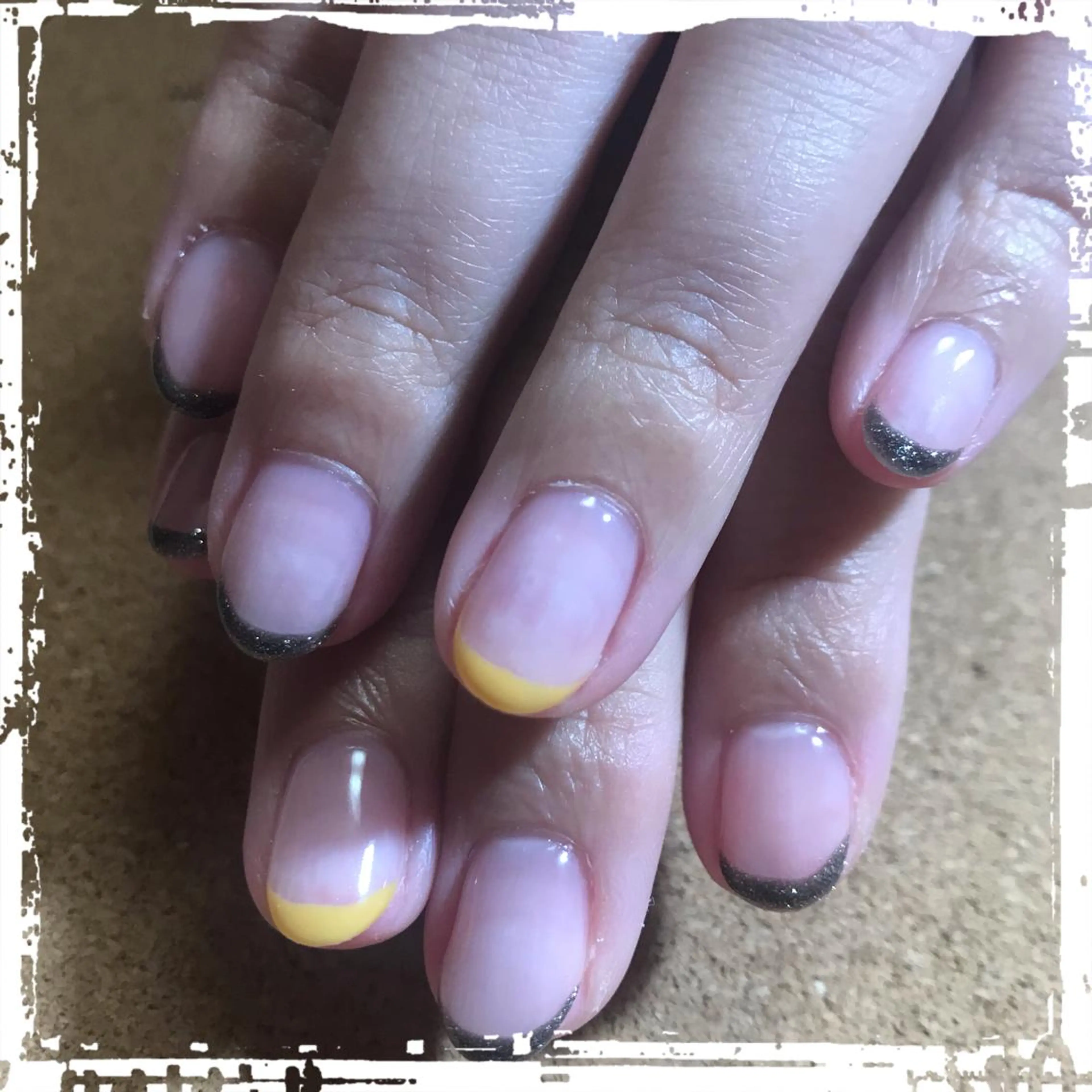 ネイル ECLAT エクラ所属・寺山 千鶴のネイルデザイン