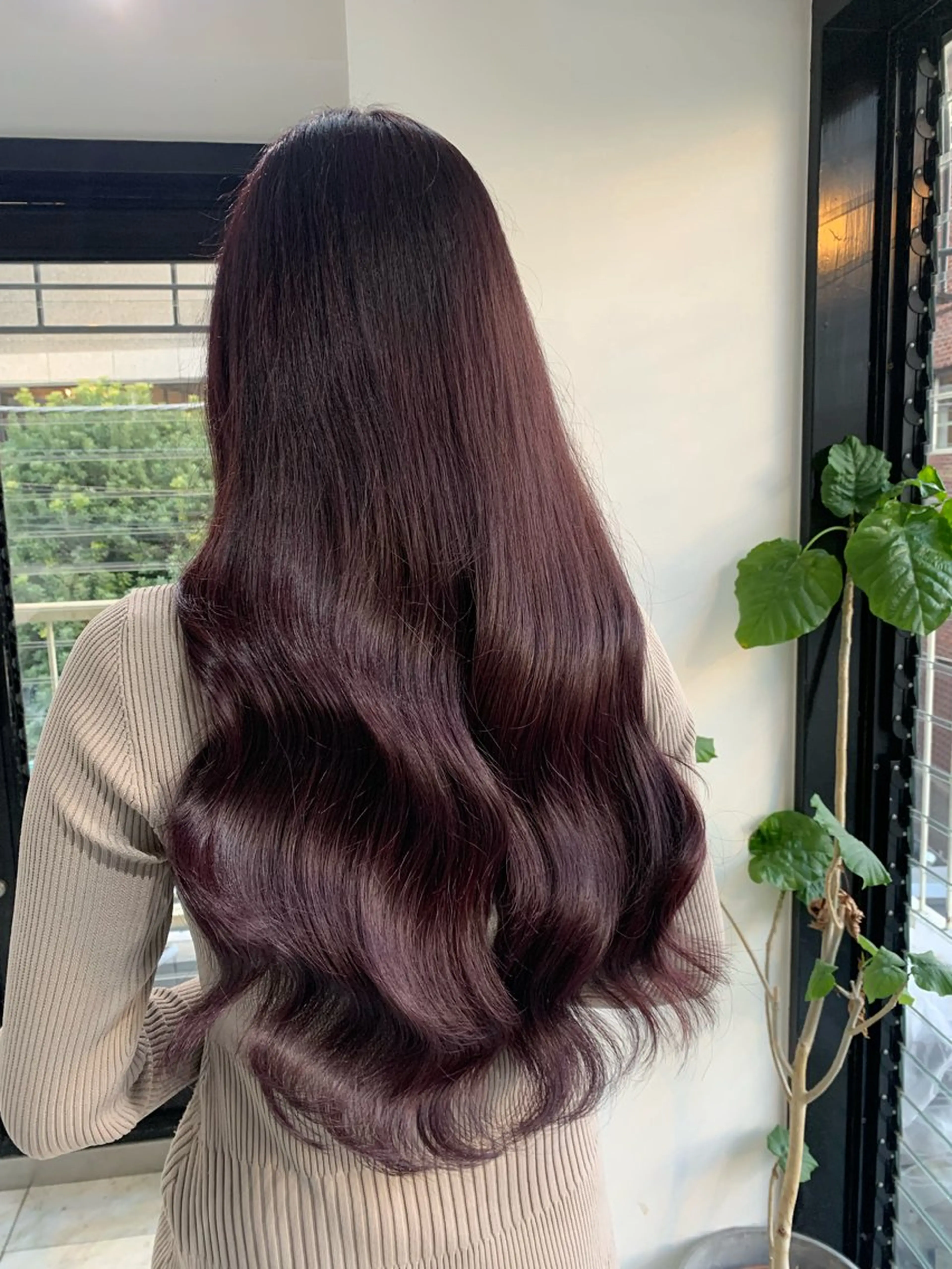 ロング カラー RYOSUKE ハイトーンのヘアスタイル