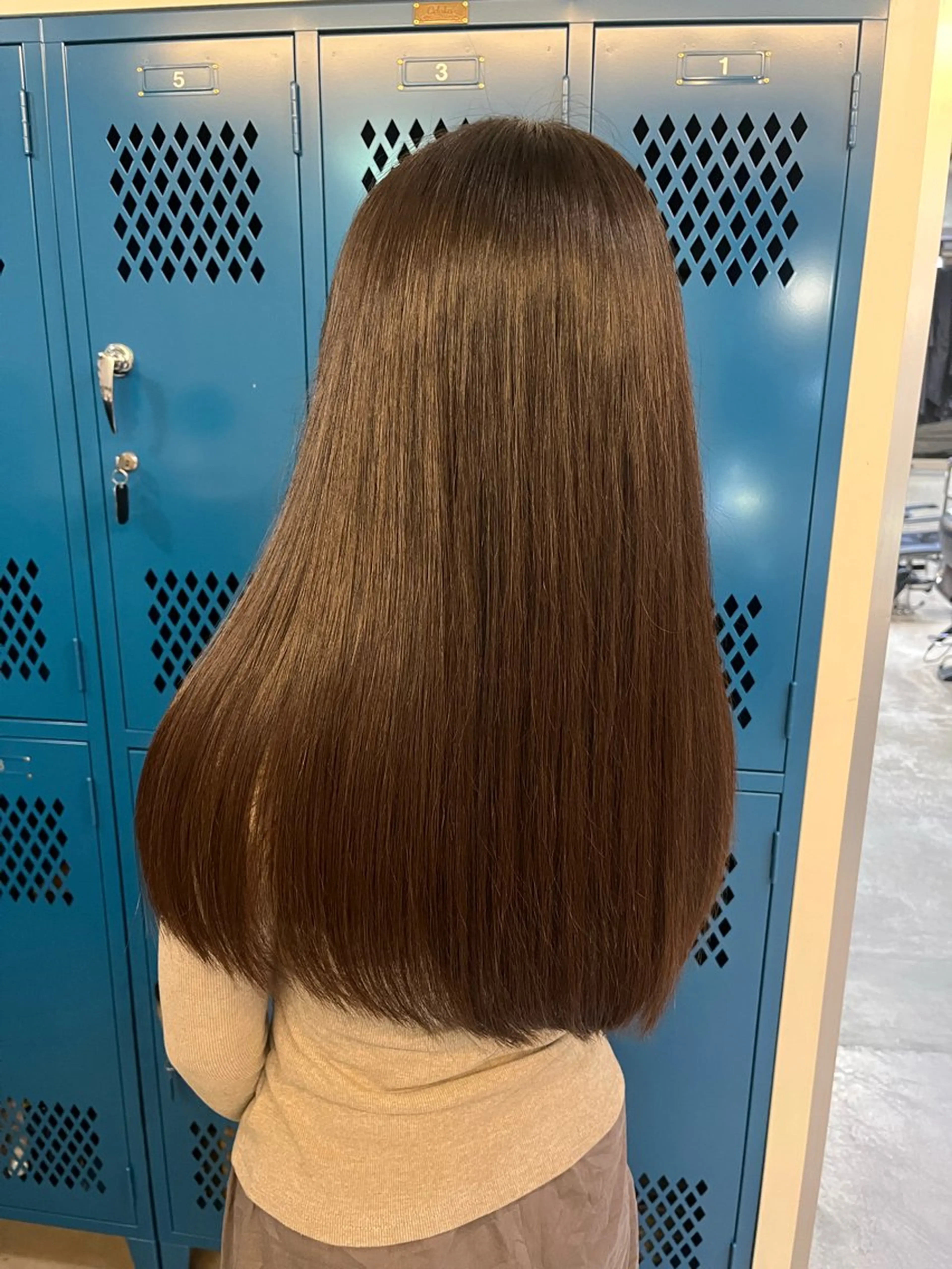 ロング カット 無料カット/ハイ トーンカラー/きらのヘアスタイル