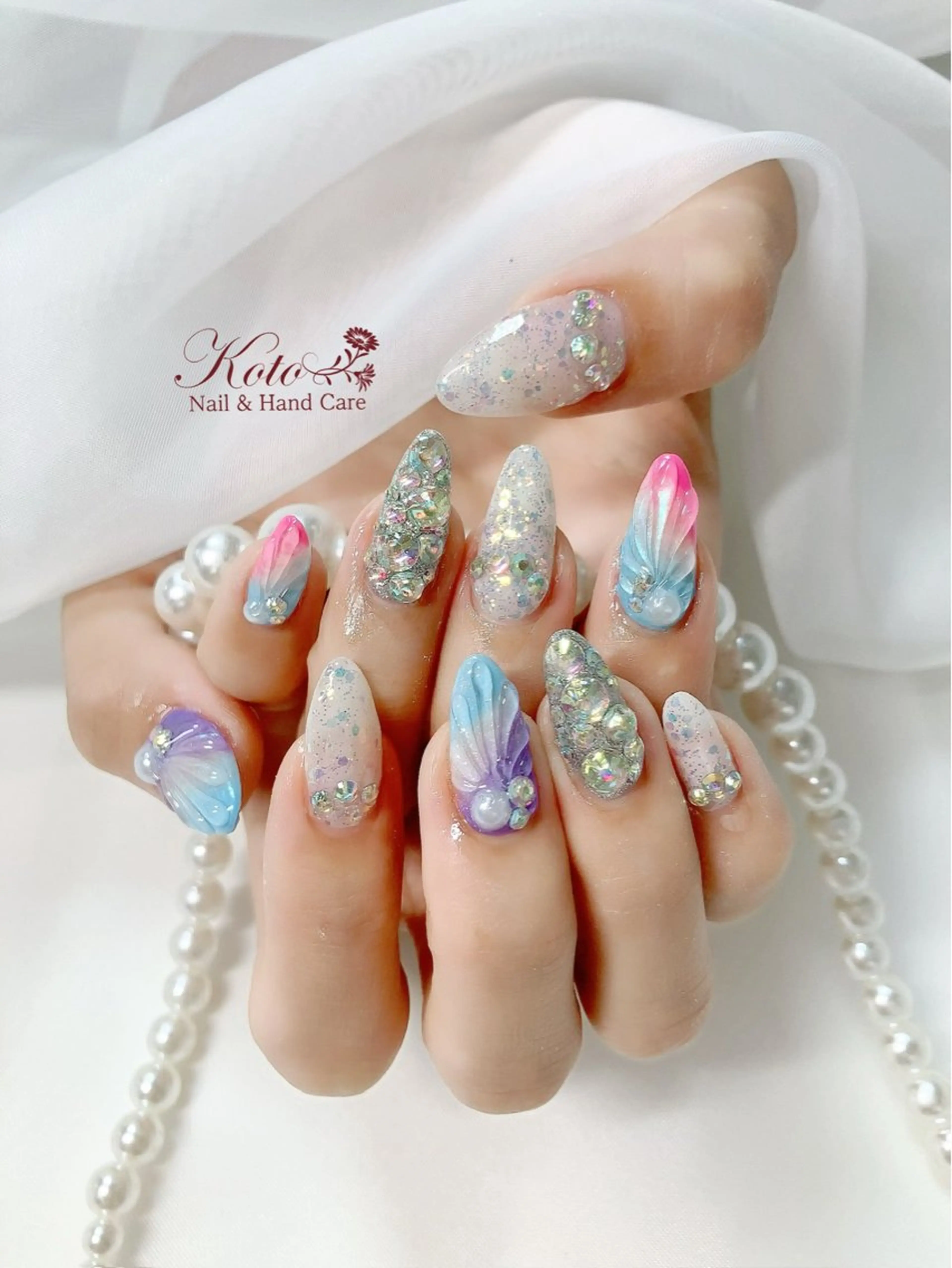 ネイル 長さ出し ジェルネイル 持ち込み ニュアンスネイル 赤色 Risa ネイルサロンKOTOのネイルデザイン