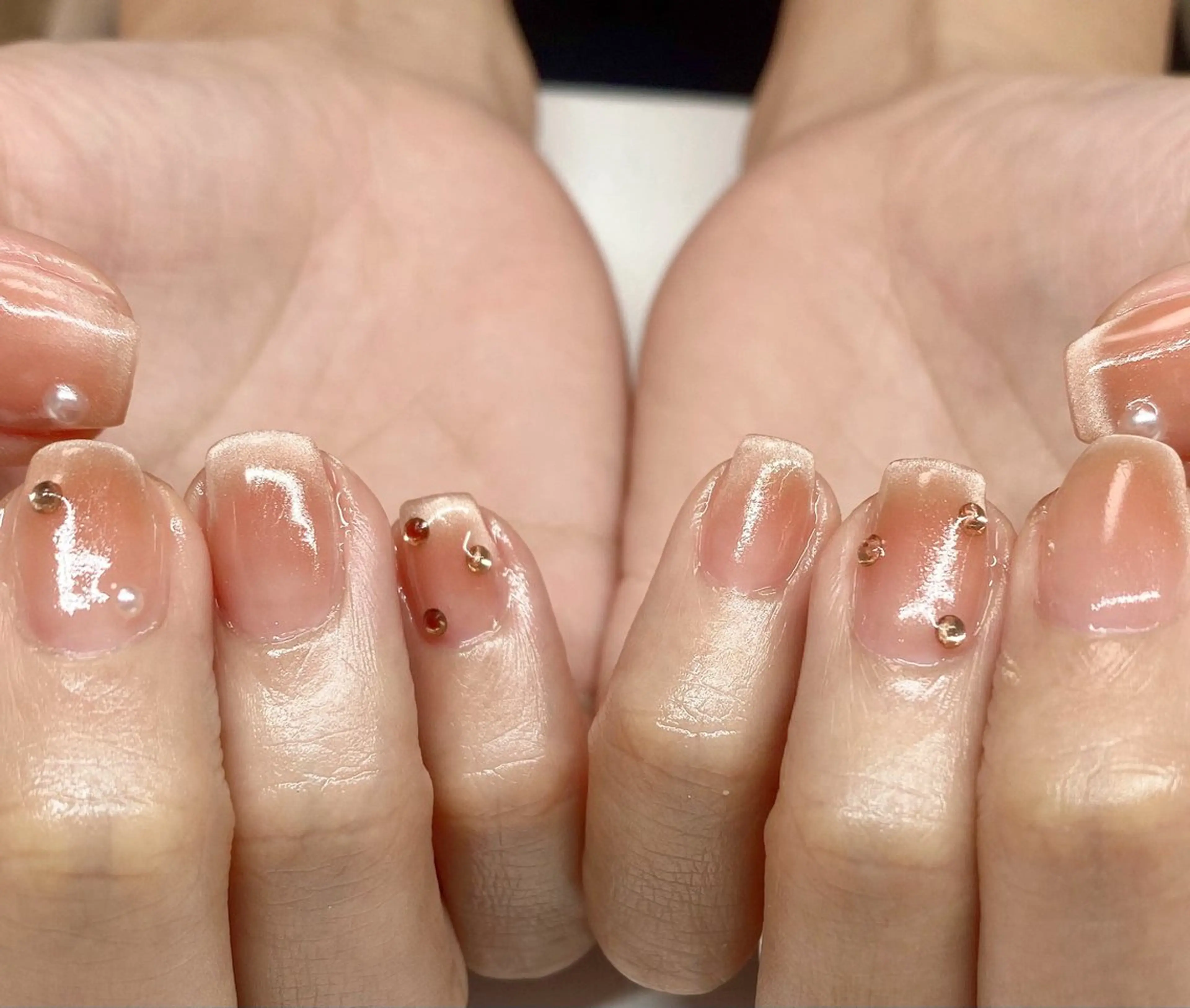 ネイル ドット フレンチネイル マグネットネイル マグネットフレンチ オフィスネイル Nail Salon K 🧸美爪育成のネイルデザイン