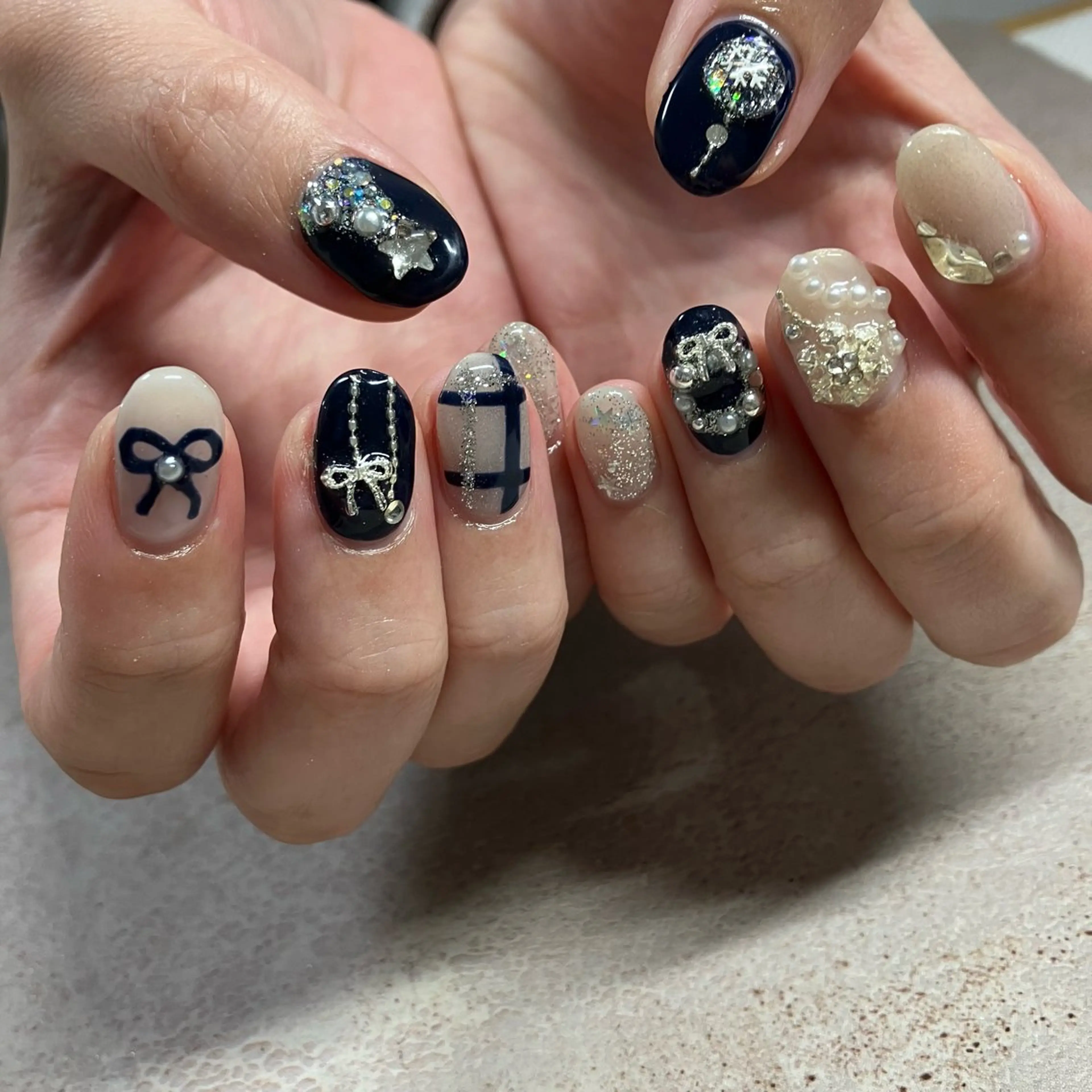 ネイル ハンドネイル clocln  / Suzukaのネイルデザイン