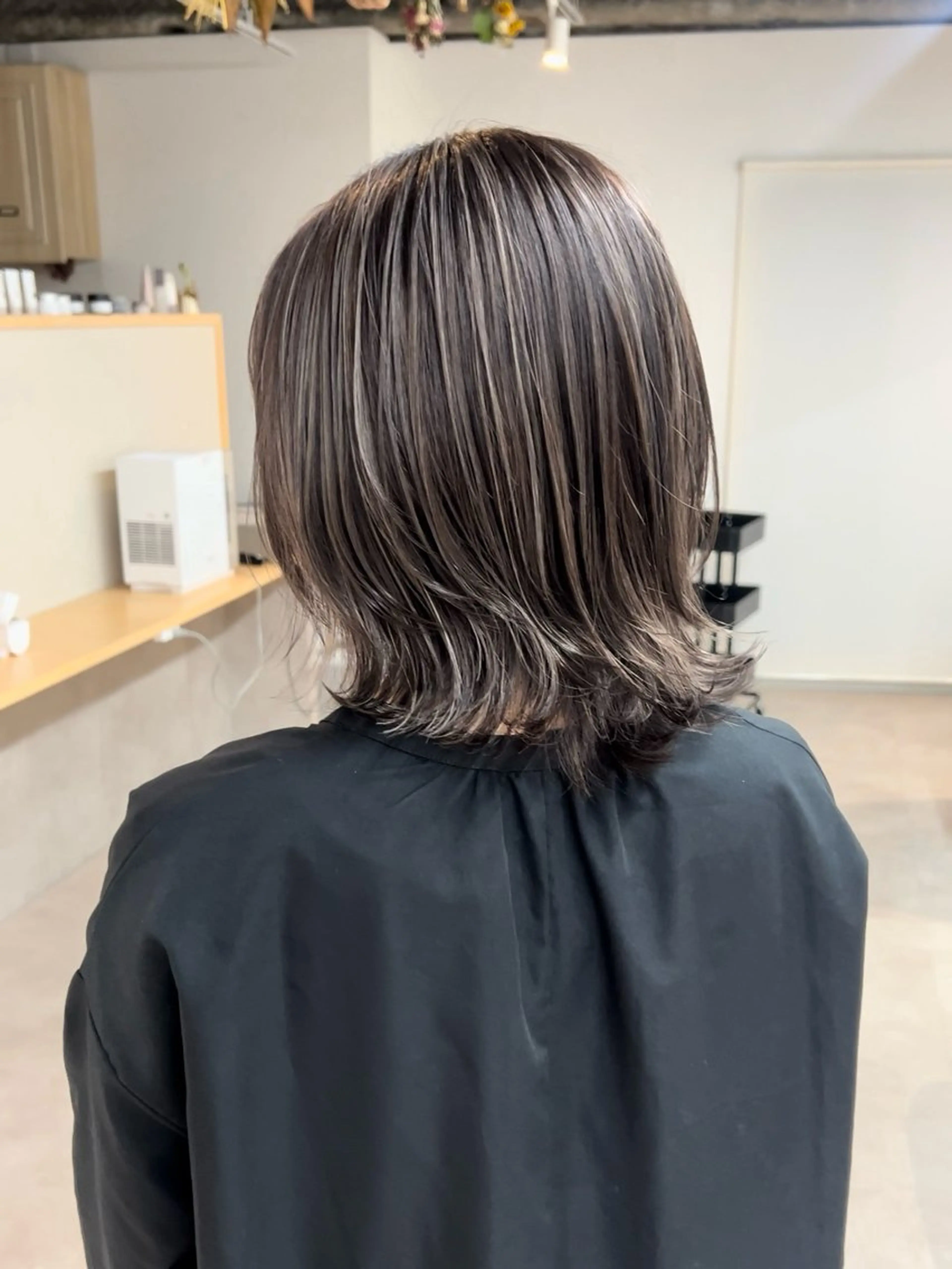 ミディアム カラー ボブ/韓国ボブ/ブリ ーチ/鈴木康平のヘアスタイル