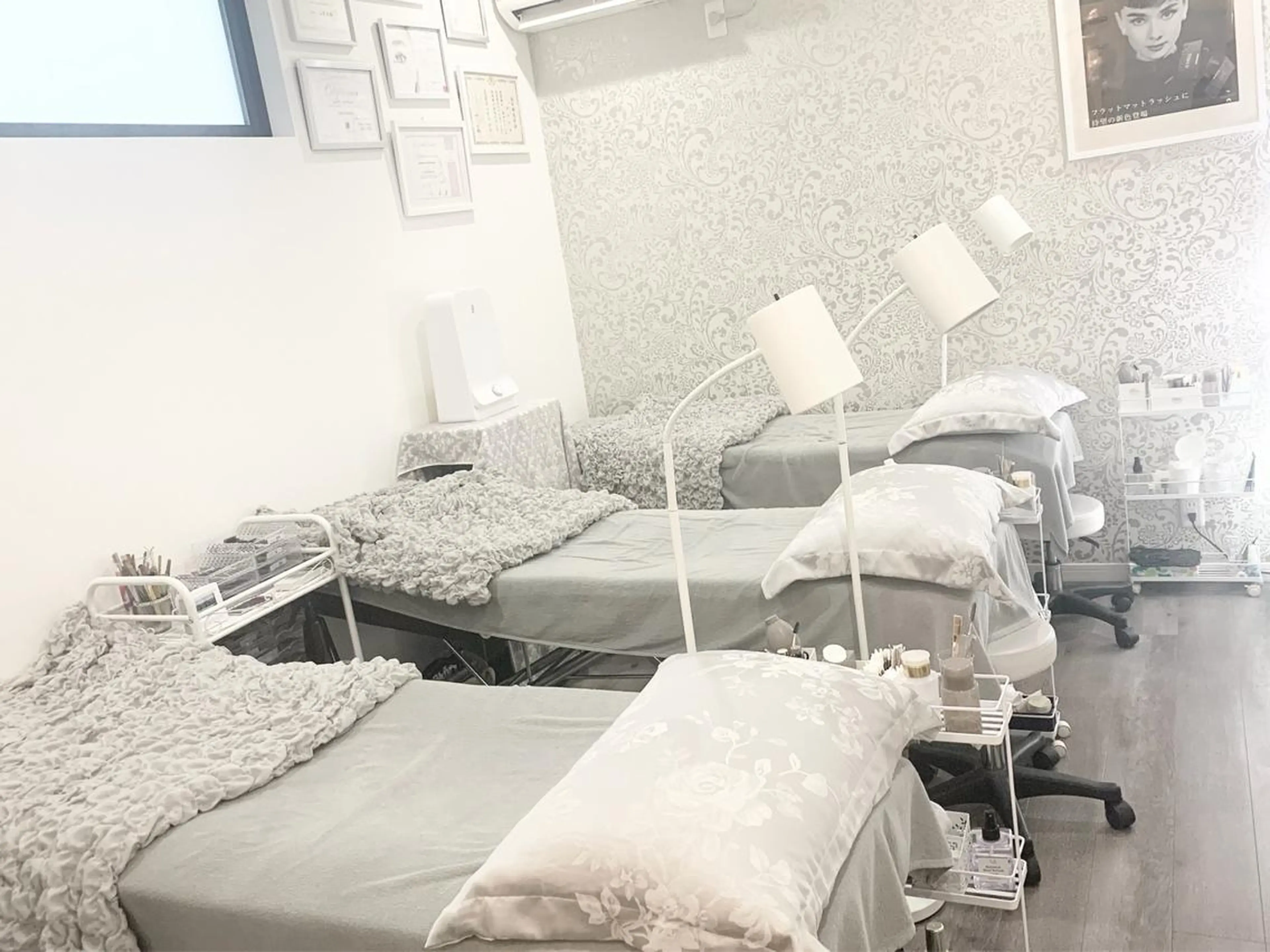 Diamond Lily所属・緒方 あやのマツエク・マツパデザイン