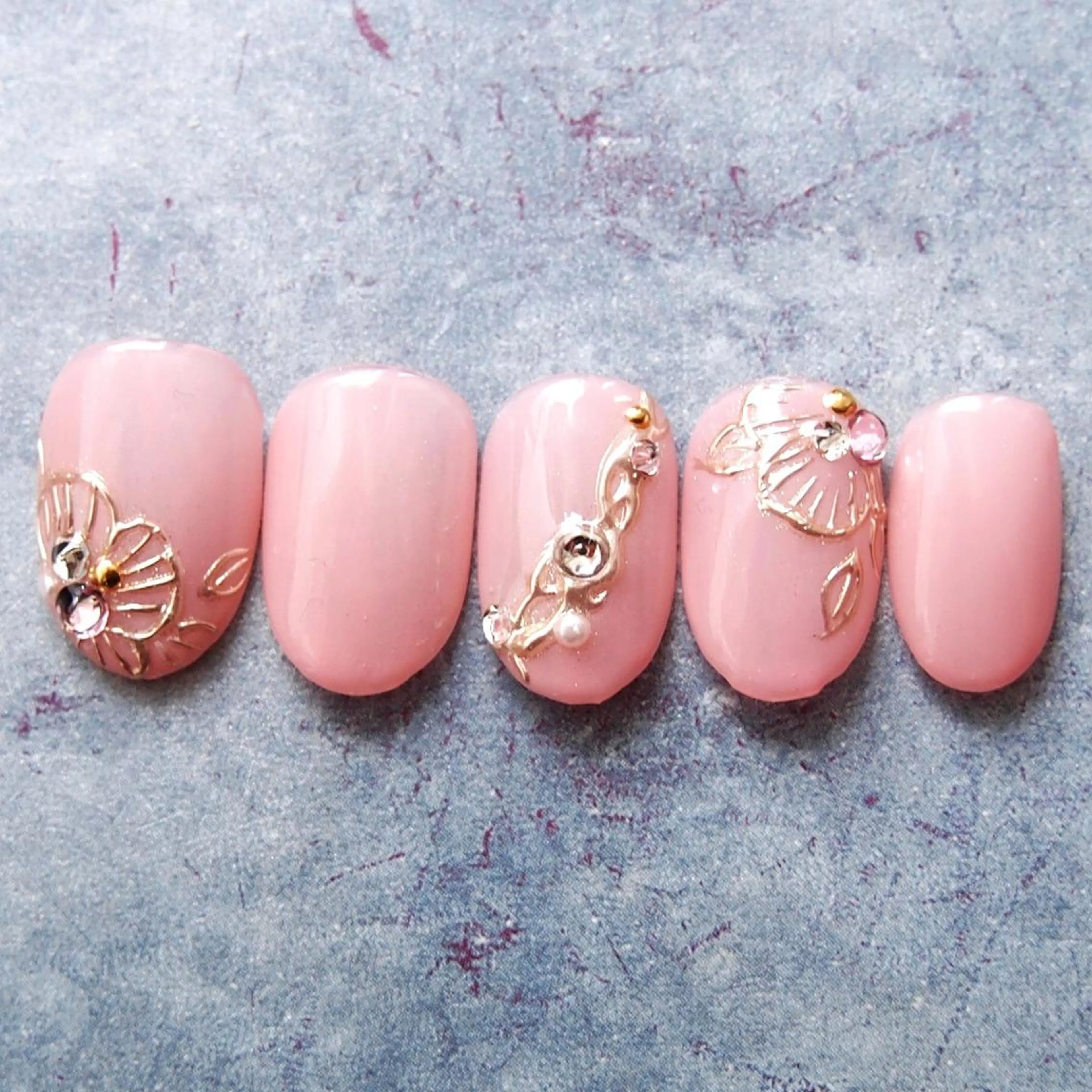 ネイル ハンドネイル 山田 麻衣のネイルデザイン