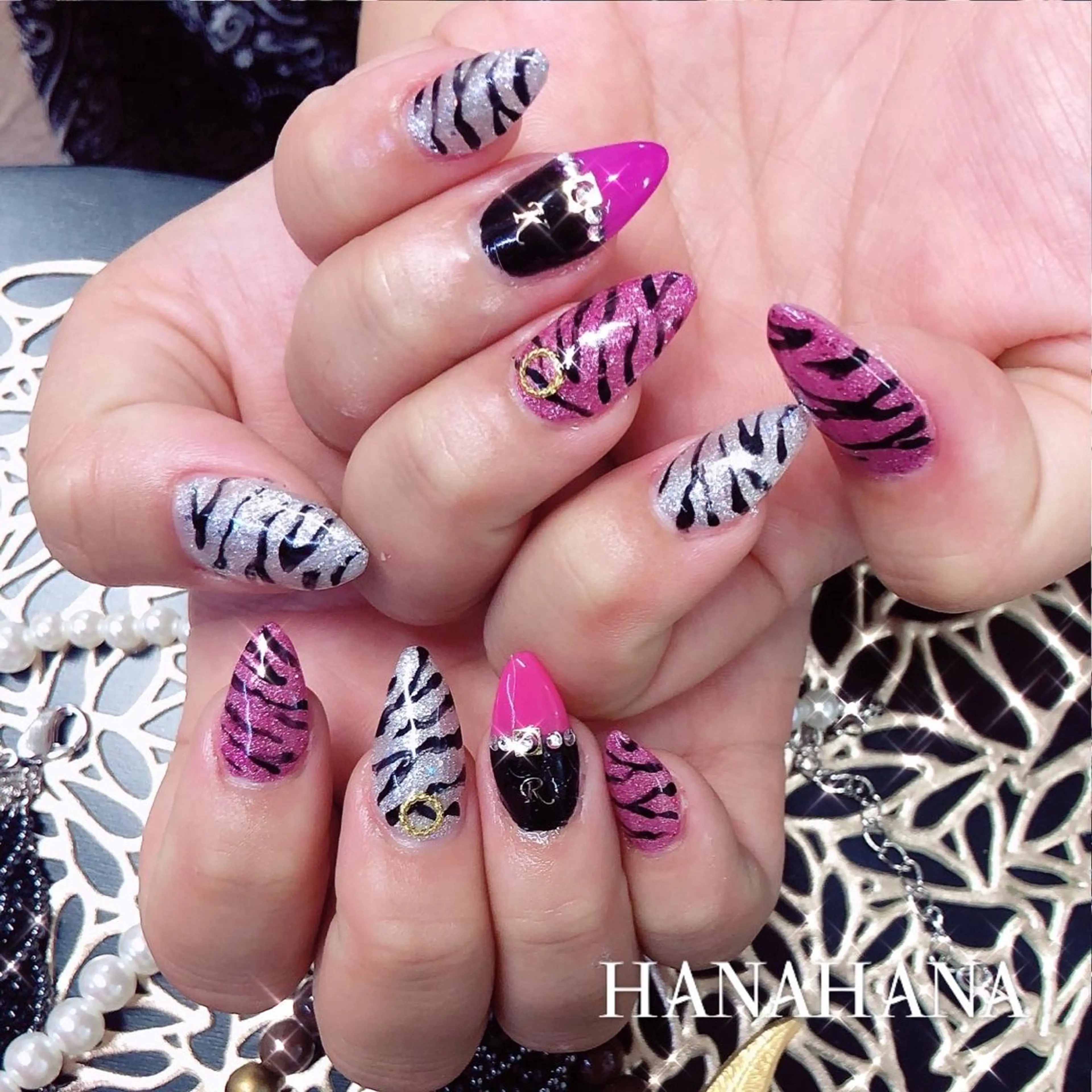 ネイル ジェルネイル HANAHANAのネイルデザイン