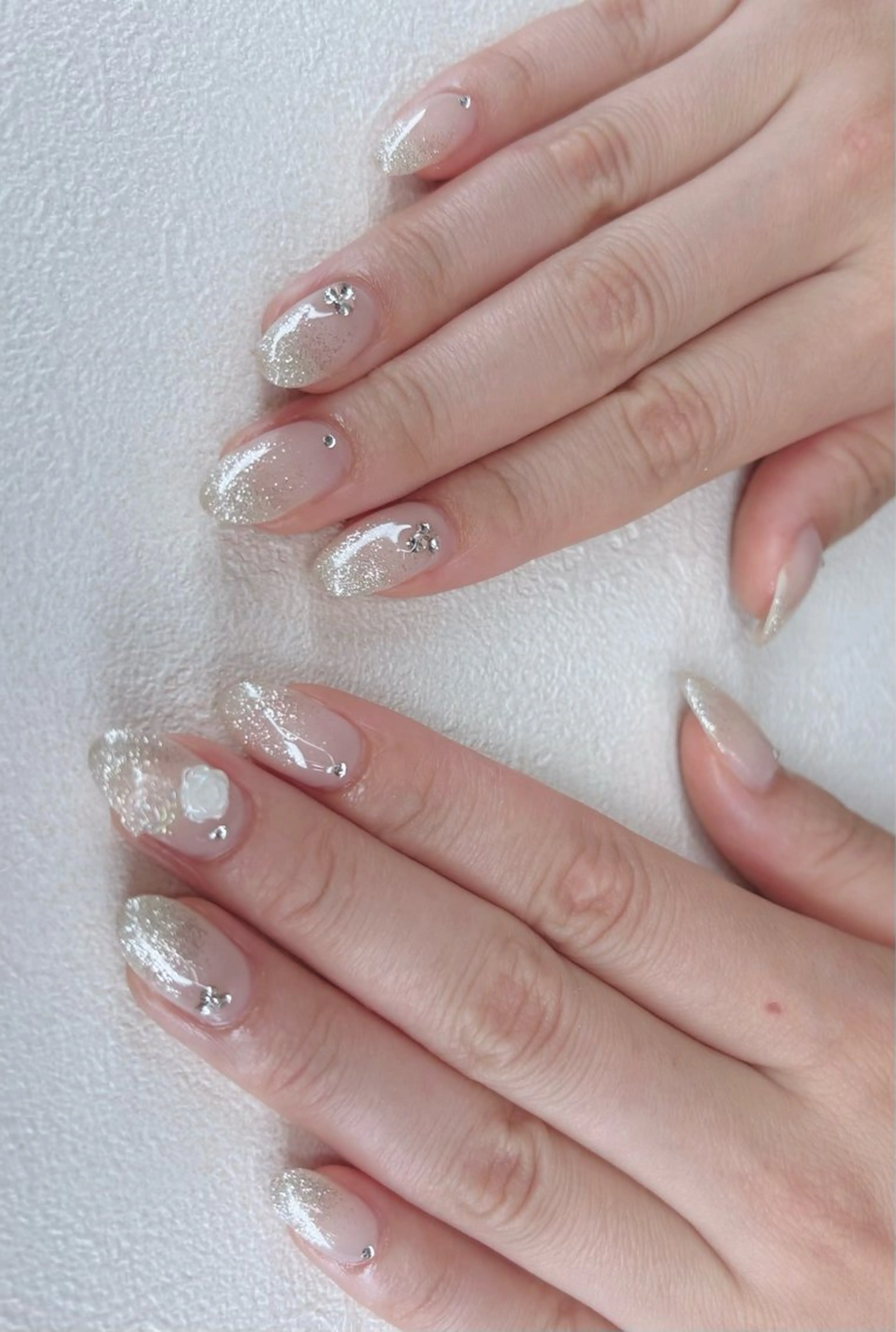 ネイル オーロラネイル ブルー チークネイル フットネイル フレンチネイル NAILS168 大家店のネイルデザイン