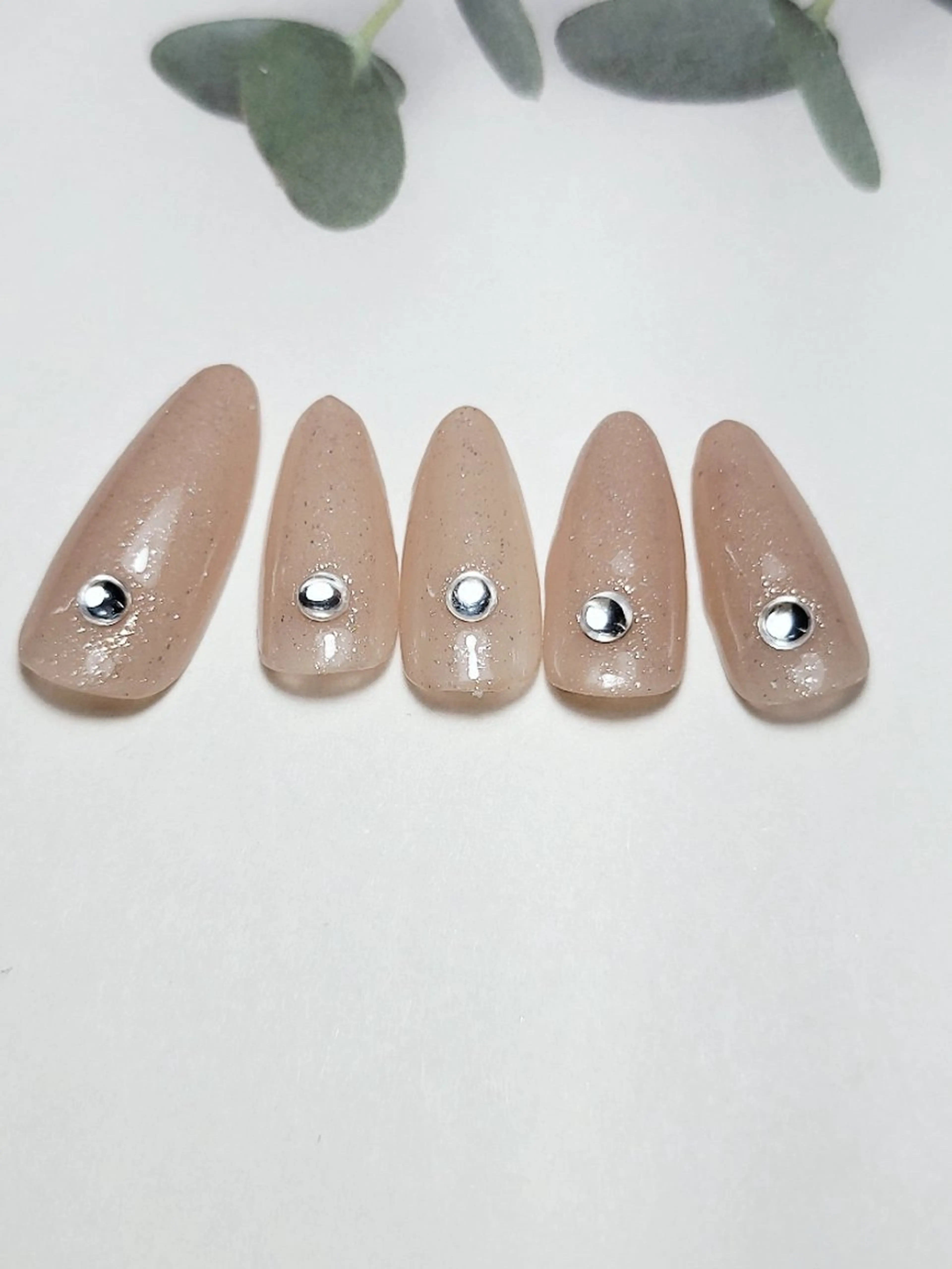 ネイル 矢野 美希のネイルデザイン