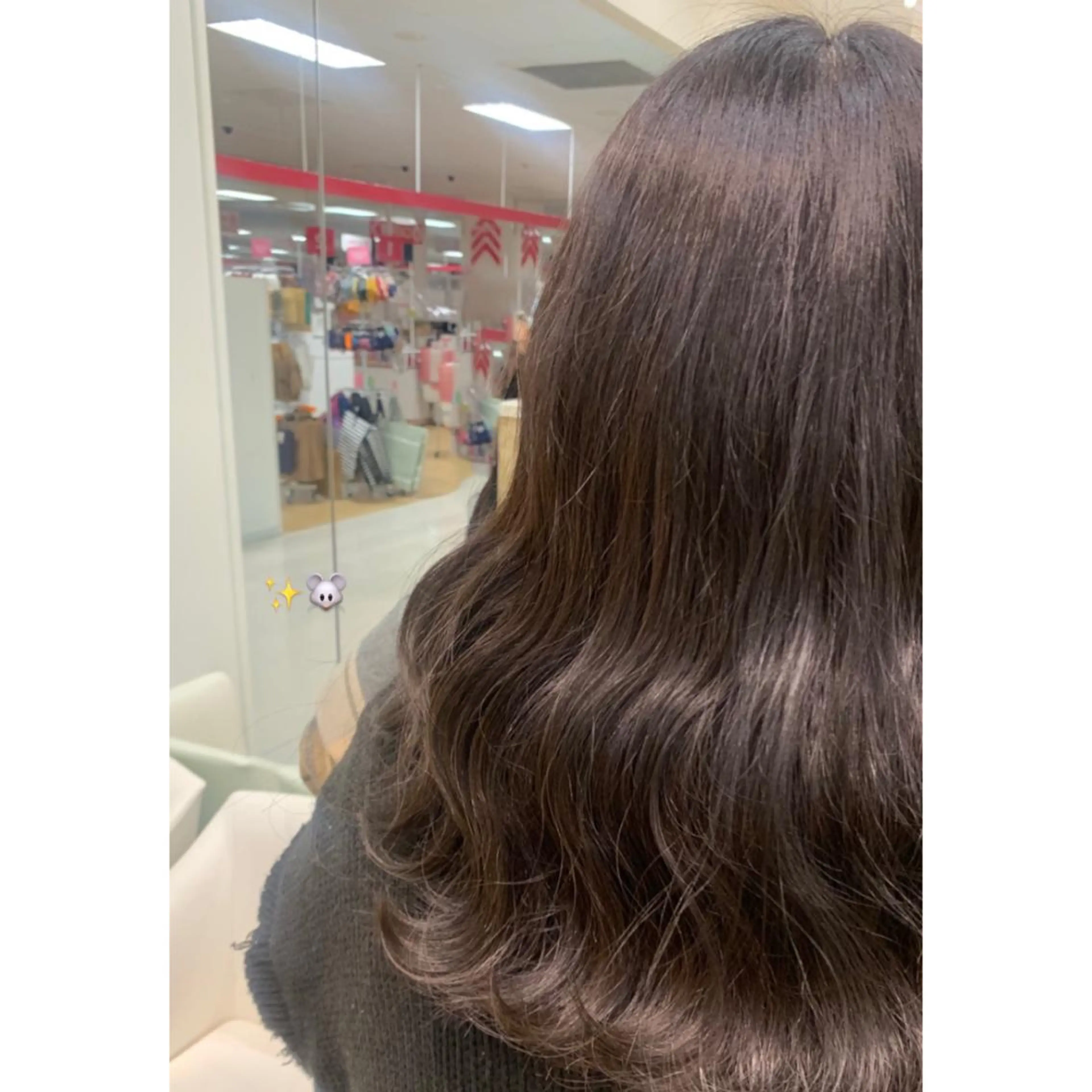 ロング カラー グレージュ tokute よしかわなお🍒のヘアスタイル