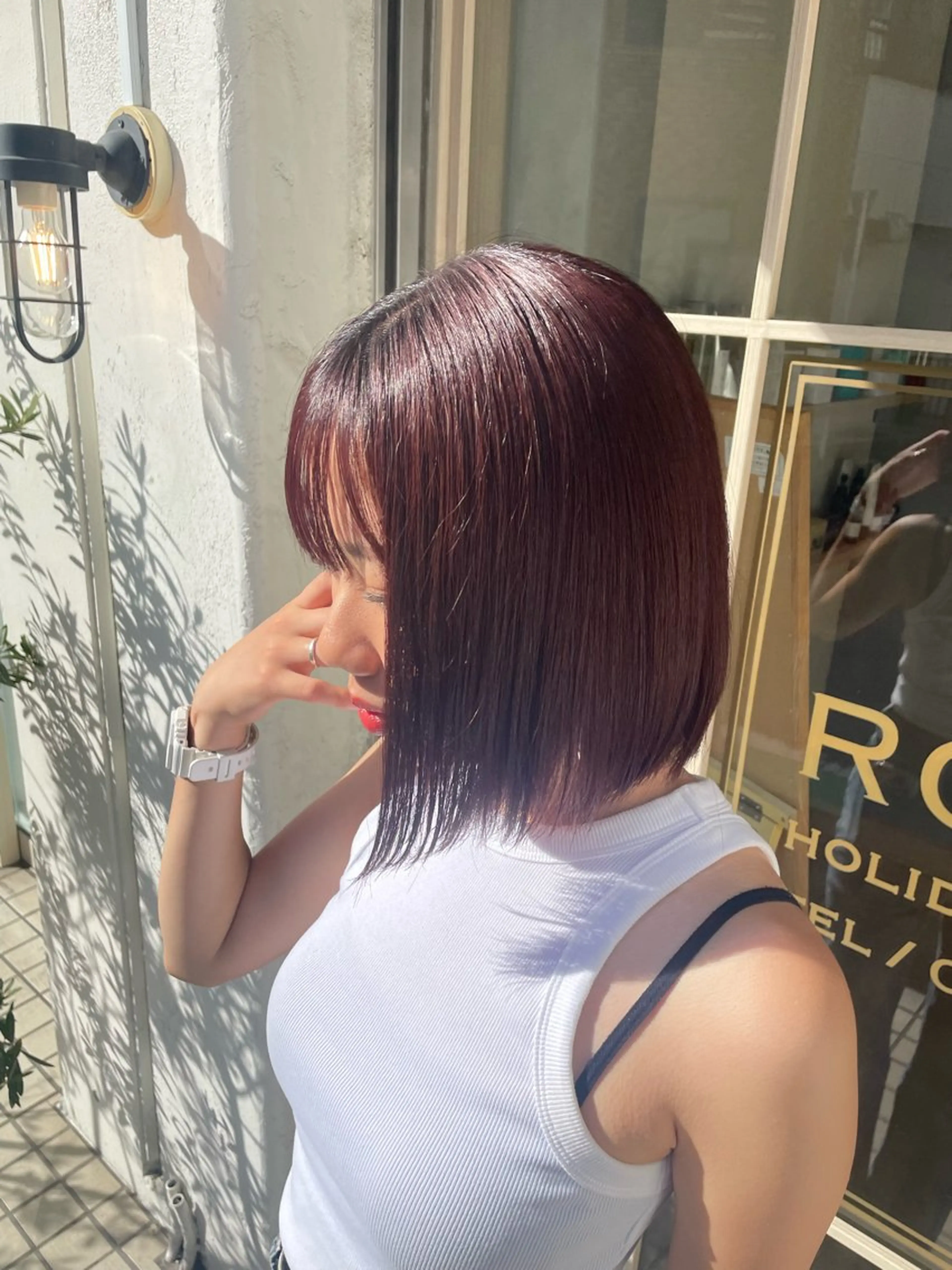 ショート カラー アイナ ROCCOのヘアスタイル