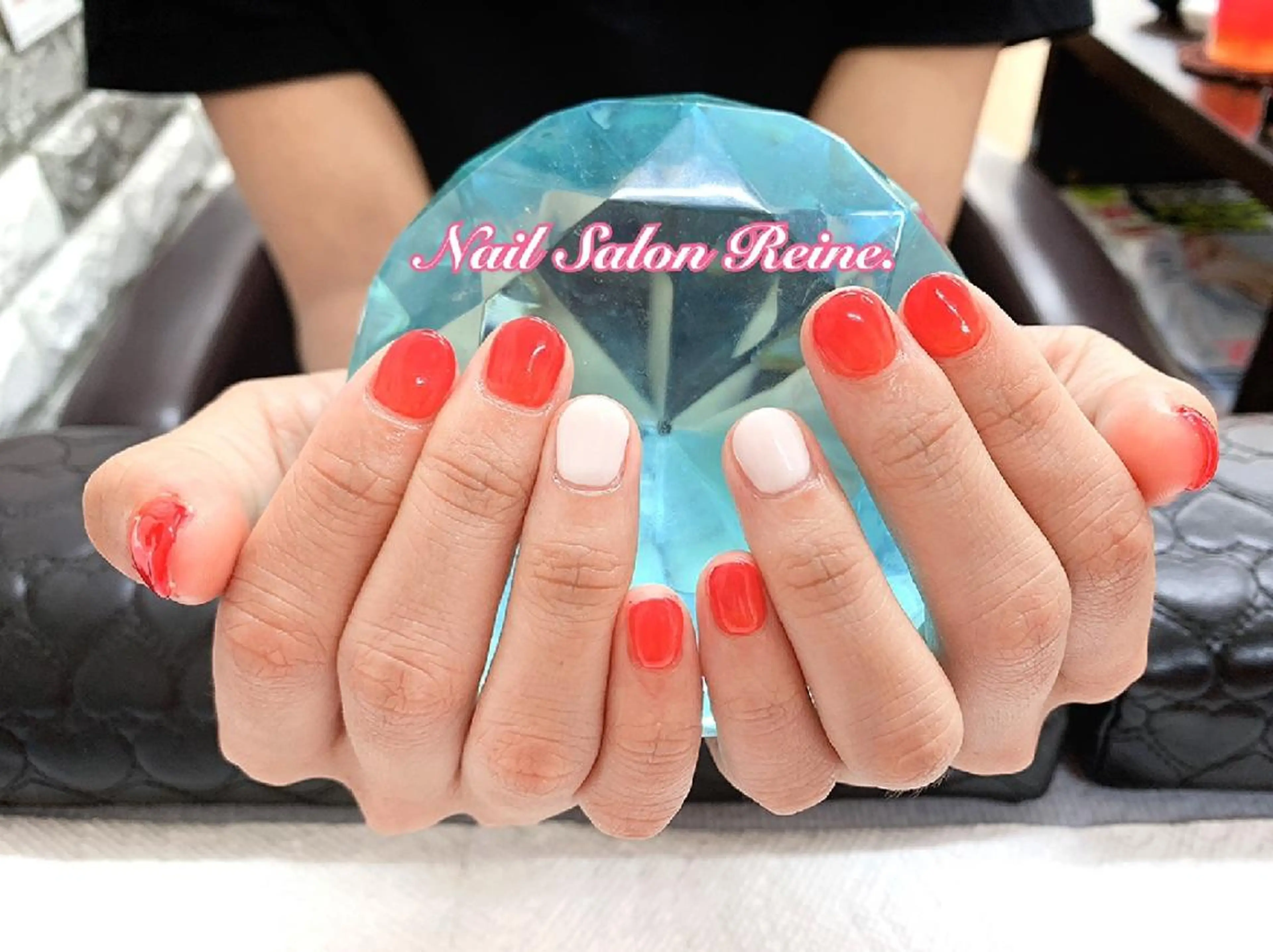 ネイル ショートネイル ハンドネイル Nailsalon Reine所属・玉栄 伶奈のネイルデザイン