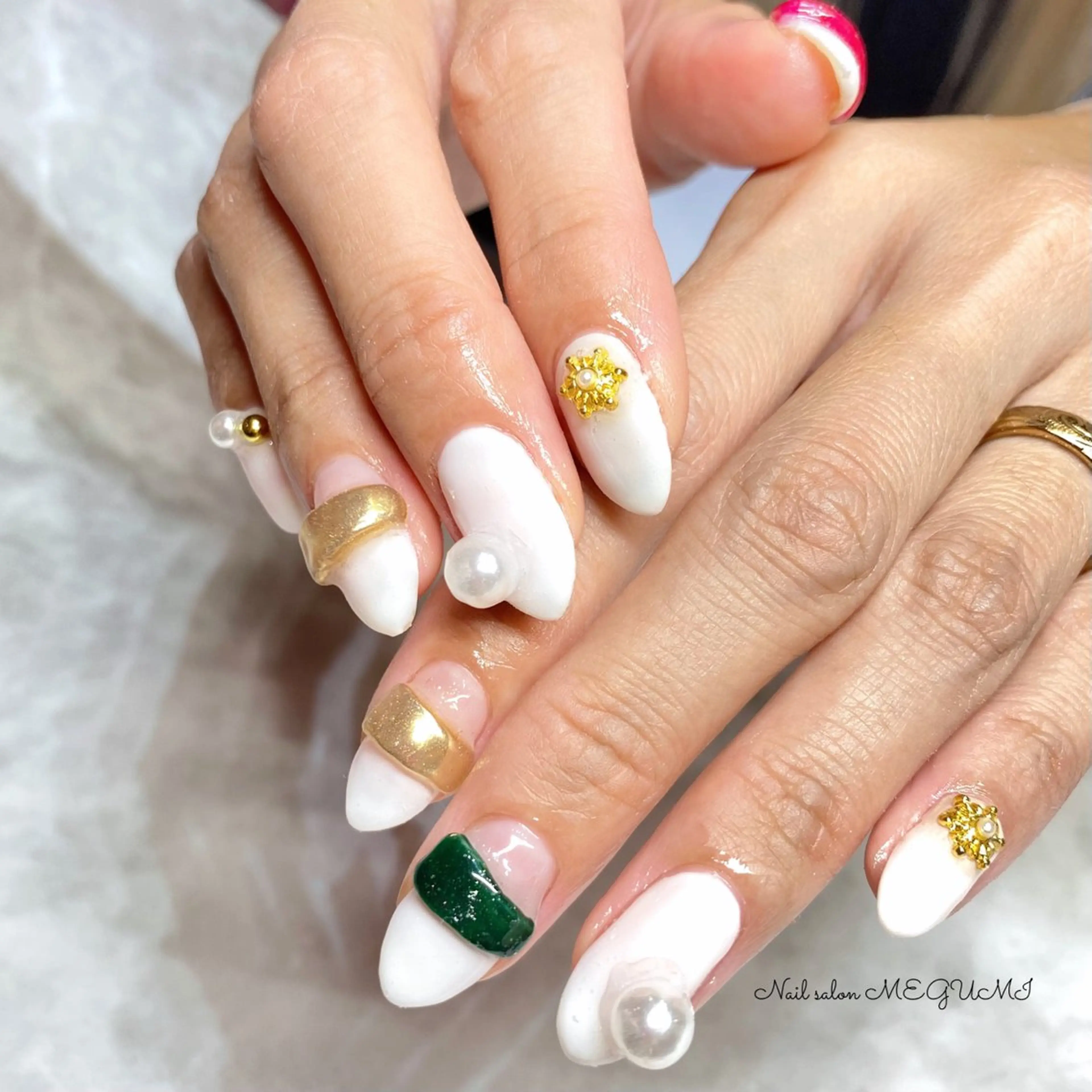 ネイル ゴージャス 持ち込み Nail salon MEGUMIのネイルデザイン