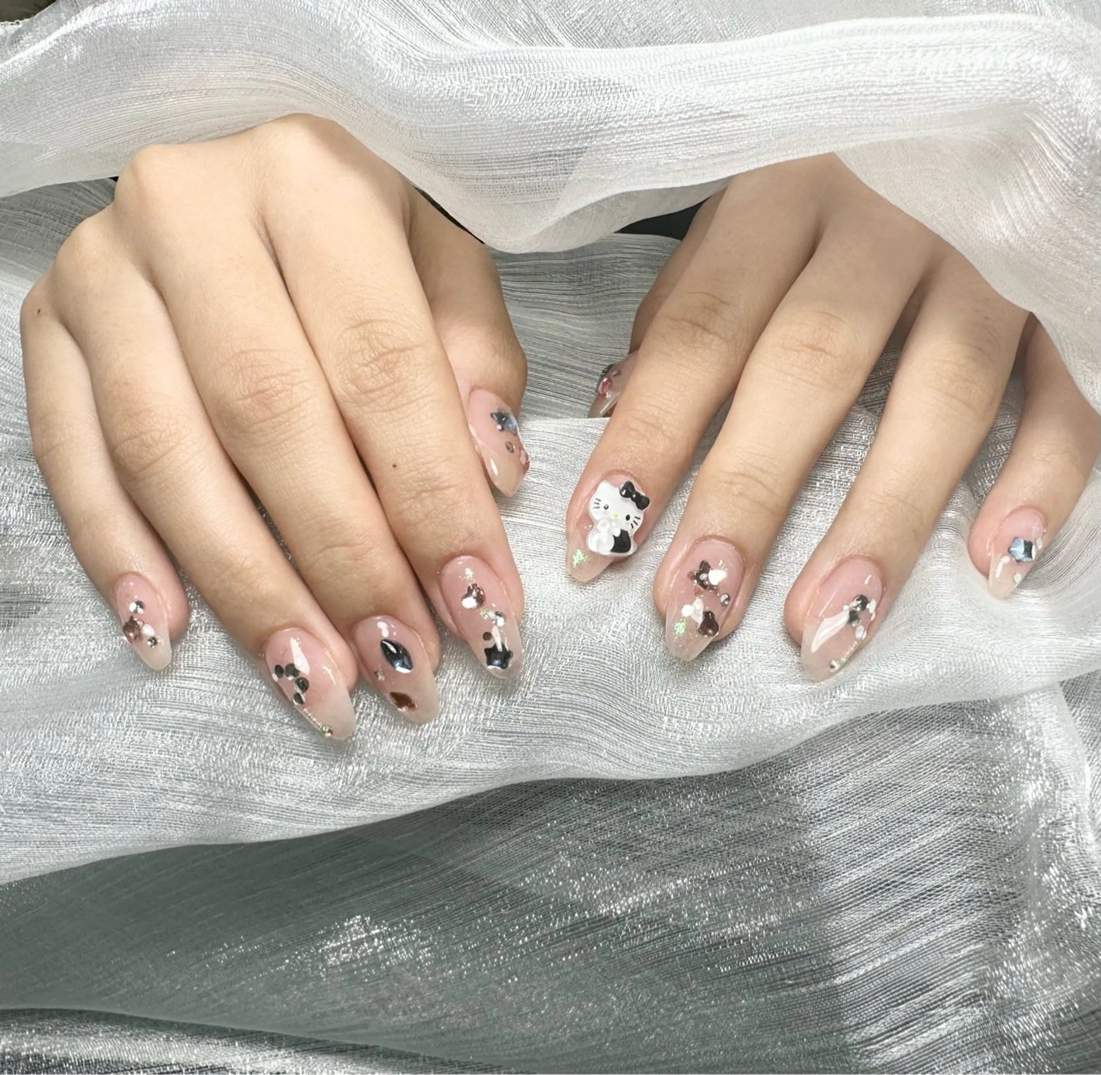 ネイル 持ち込み ハンドネイル ハンドケア ⭐️Syu Rei⭐️のネイルデザイン