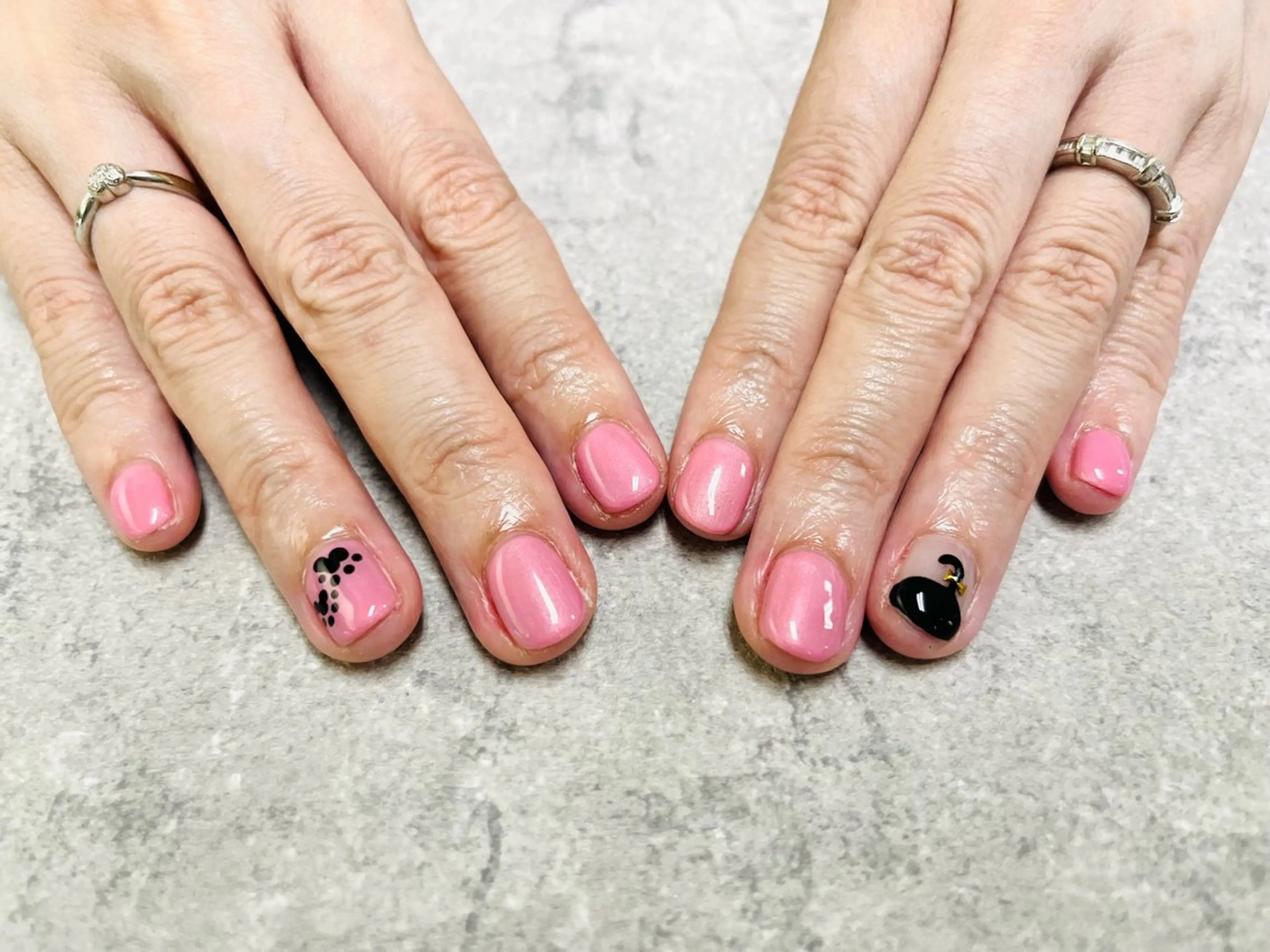 ネイル フットネイル フレンチネイル グラデーション キラキラネイル 韓国ネイル ハンドネイル 二見 晴香のネイルデザイン