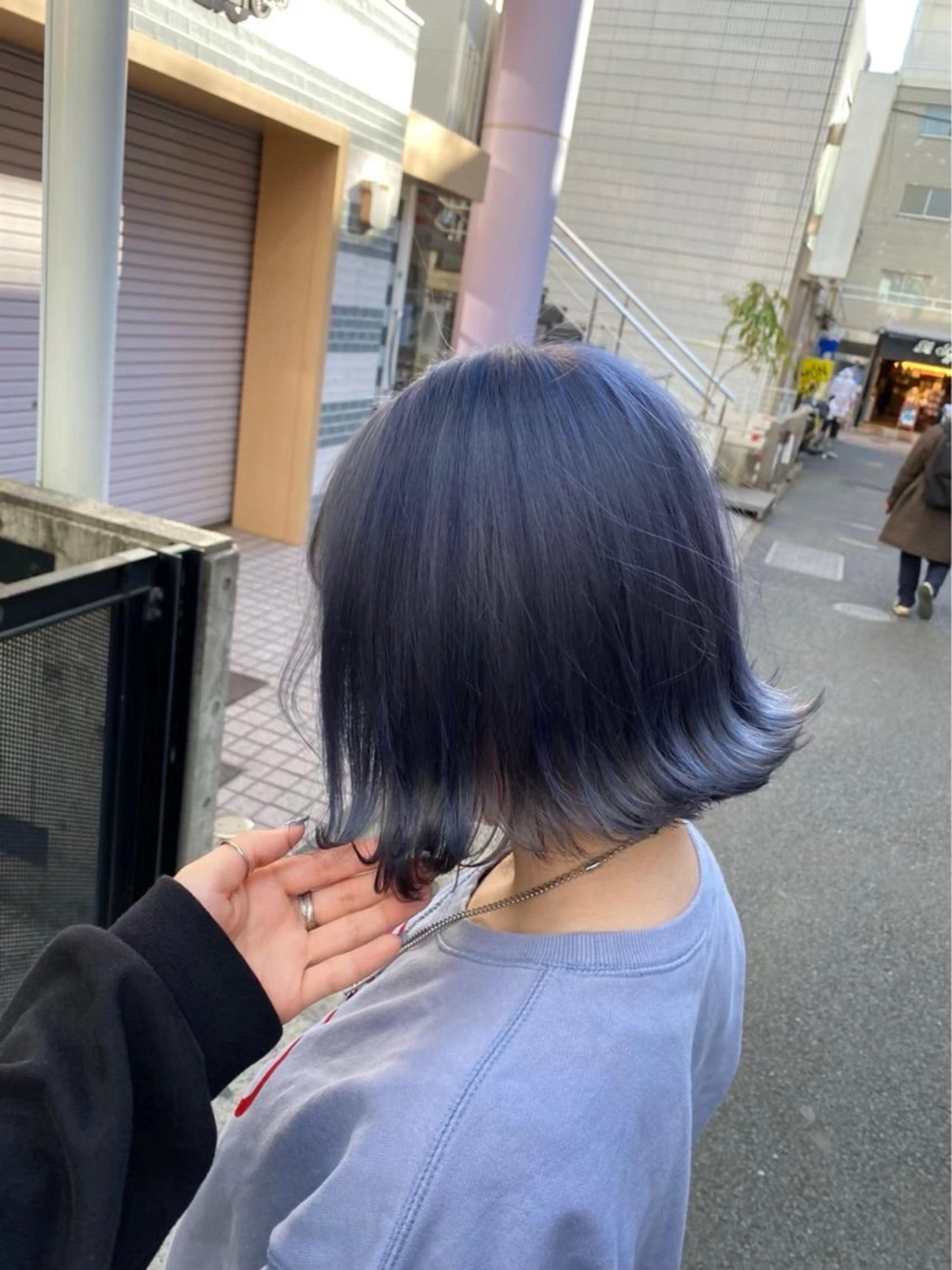 ミディアム カラー アッシュ アッシュグレー ベージュカラー ブリーチ ブロンド カット ヘアカラー トリートメント 【美髪ハイトーン】 髪質改善/大和🎀のヘアスタイル