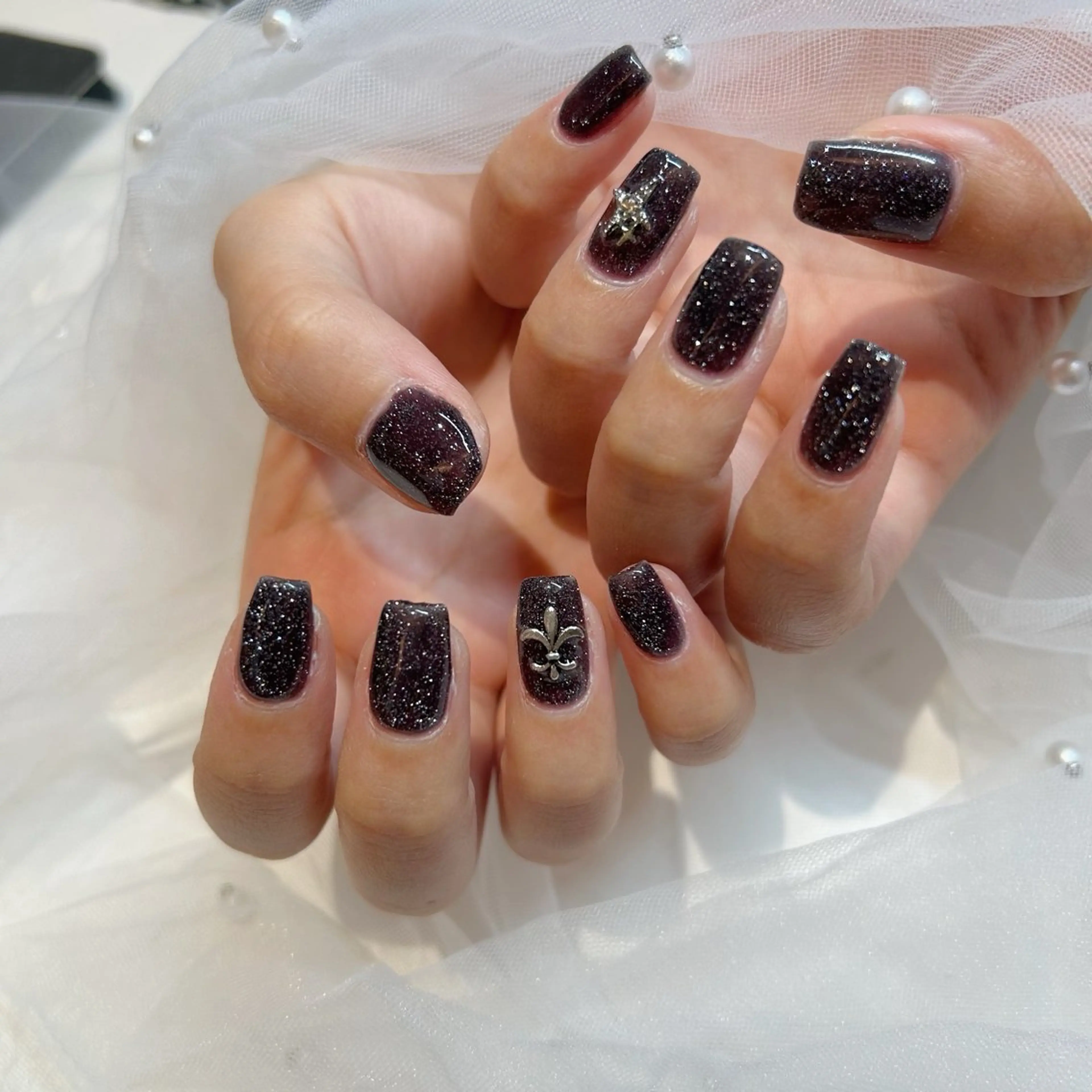 ネイル ラメ(グリッター) ハンドネイル マグネット/心斎橋 LoLo.カレラのネイルデザイン