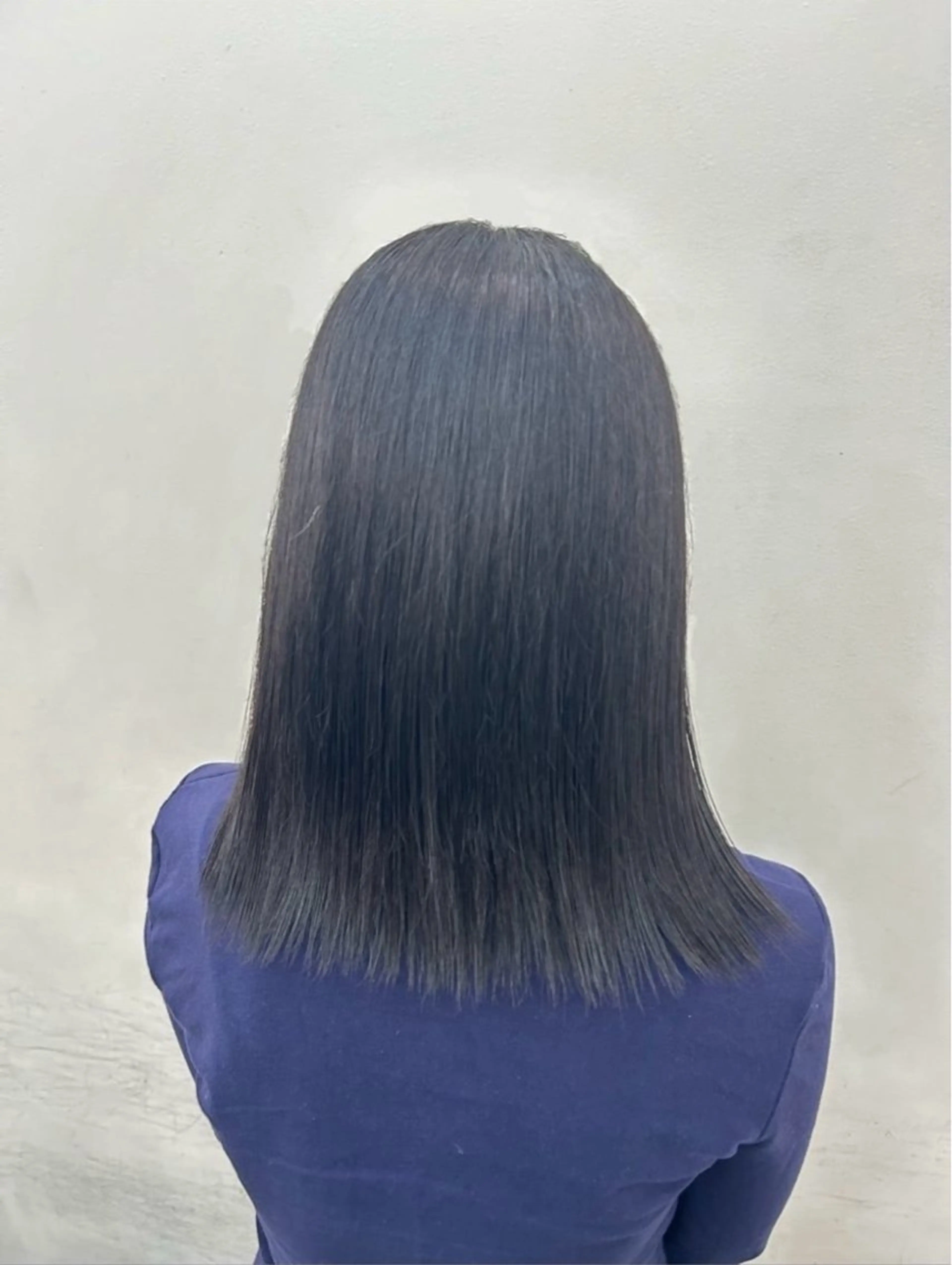 カラー ヘアカラー 透明感カラー💎 岩崎美優のヘアスタイル