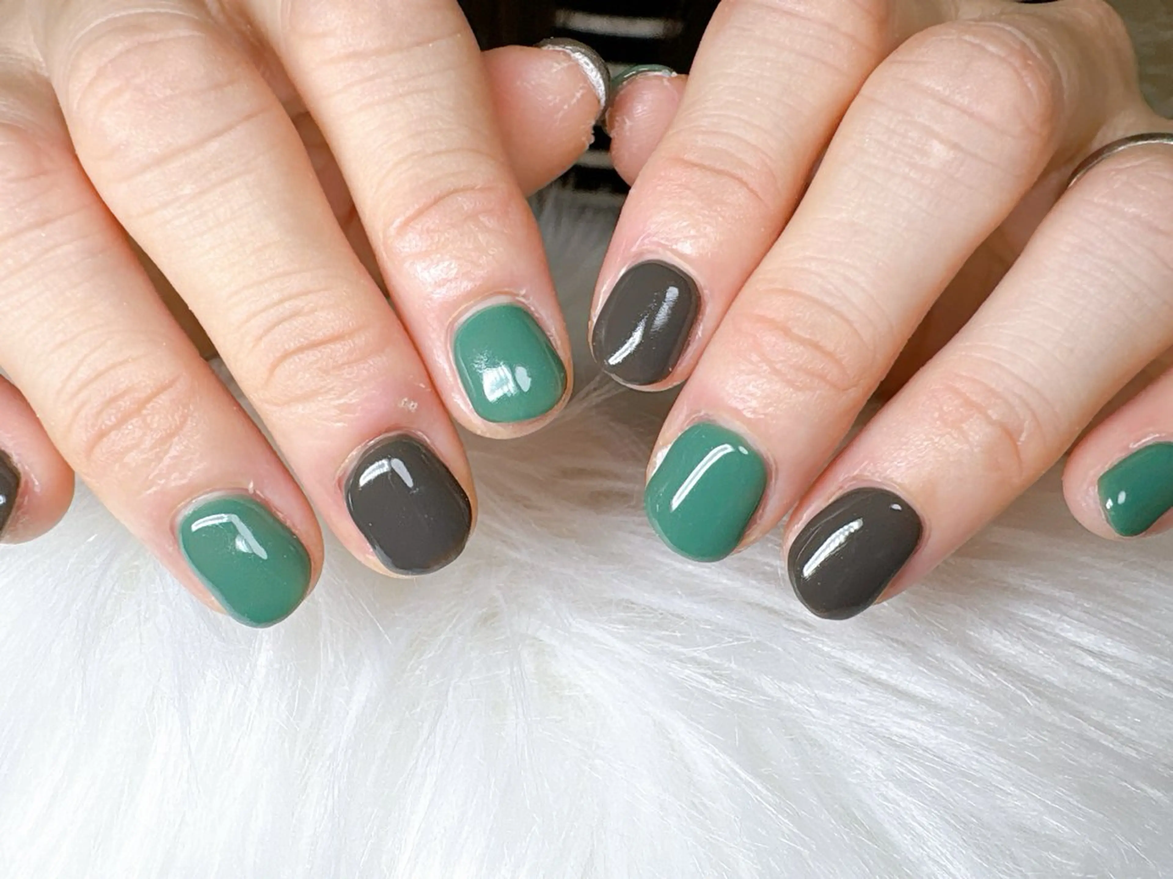 ネイル ECLAT エクラ所属・寺山 千鶴のネイルデザイン