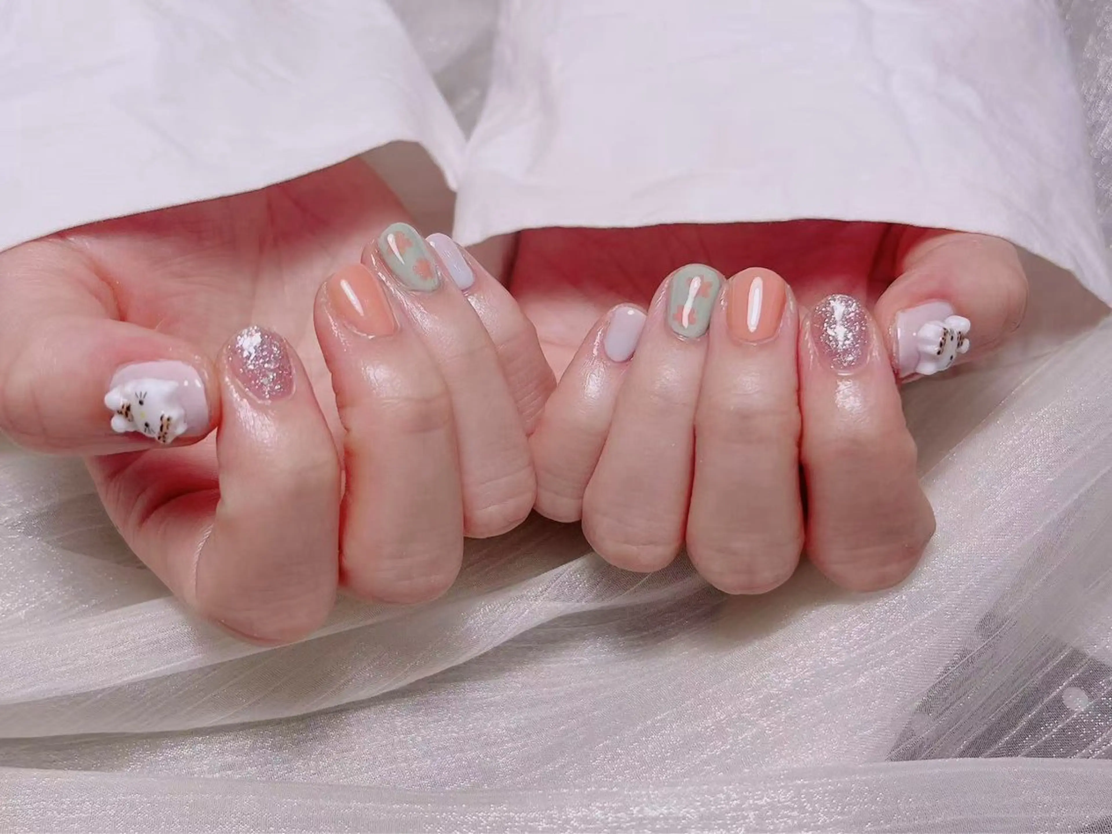 ネイル ハンドネイル Kari ネイルサロンのネイルデザイン