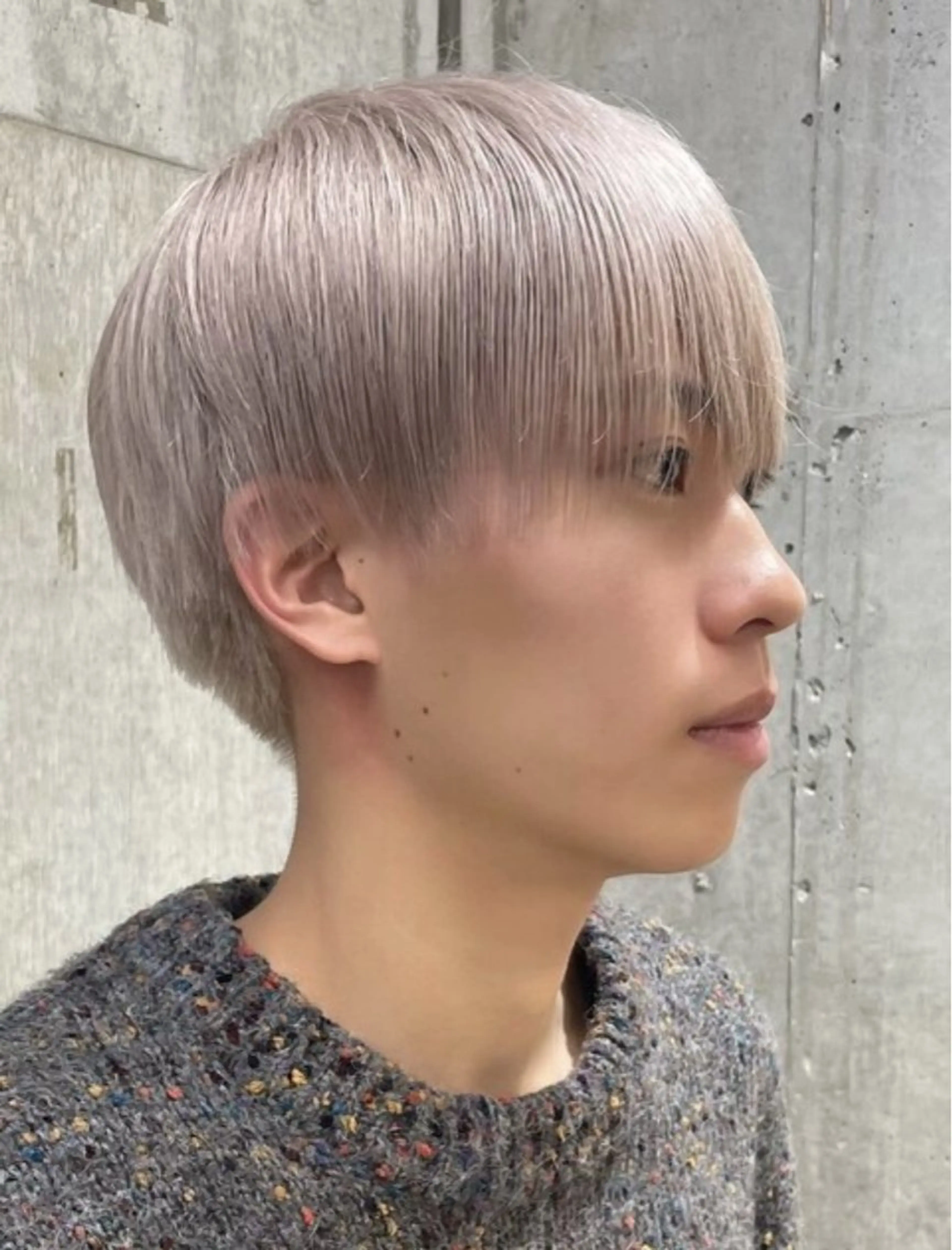 カラー メンズ メンズブリーチ メンズハイトーン ベージュカラー ブリーチ ダブルカラー カット 縮毛矯正 🎀メンズパーマ☆ 艶カラー☆Syuriのヘアスタイル