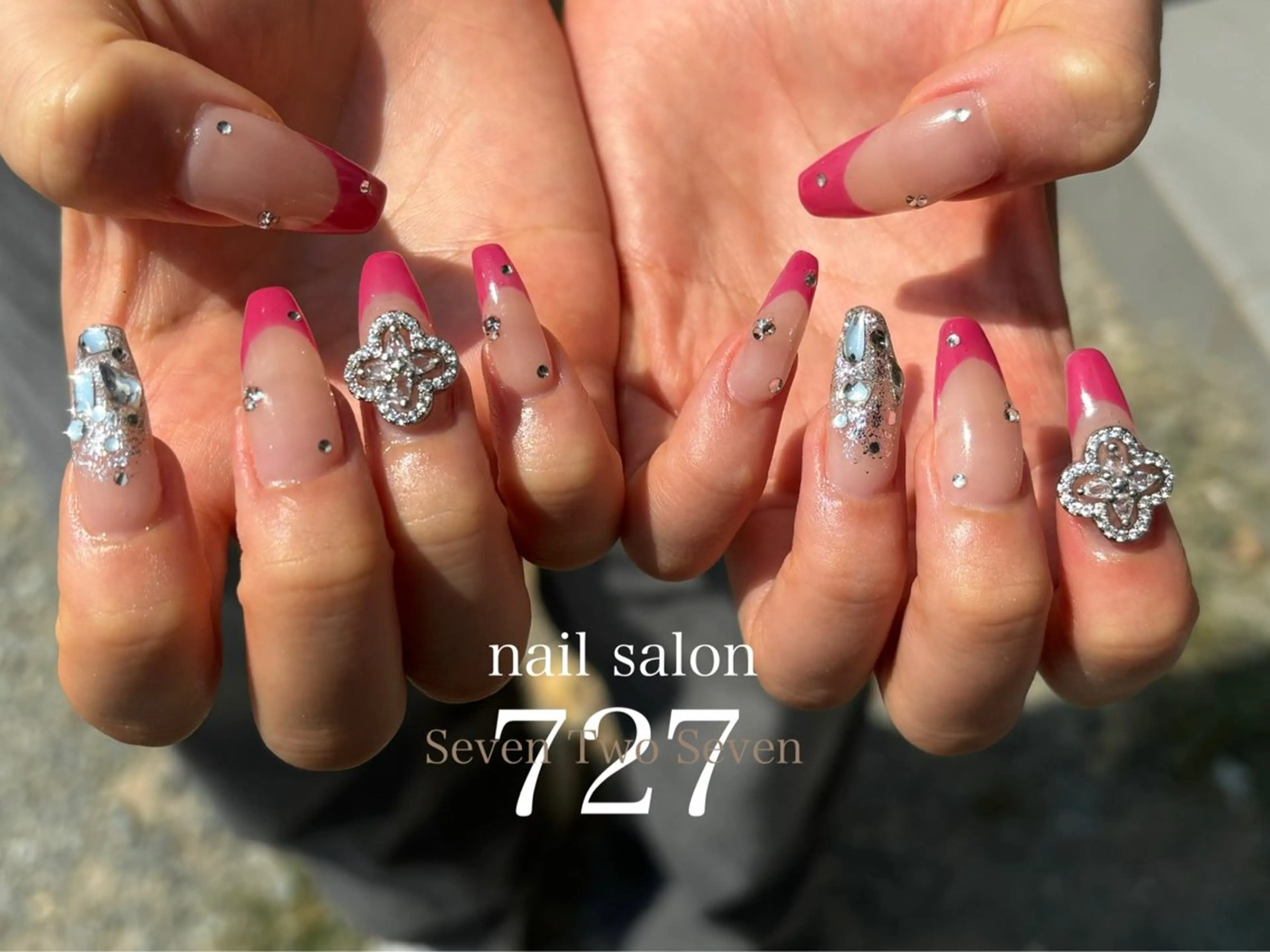 ネイル ハンドネイル 727 nailのネイルデザイン