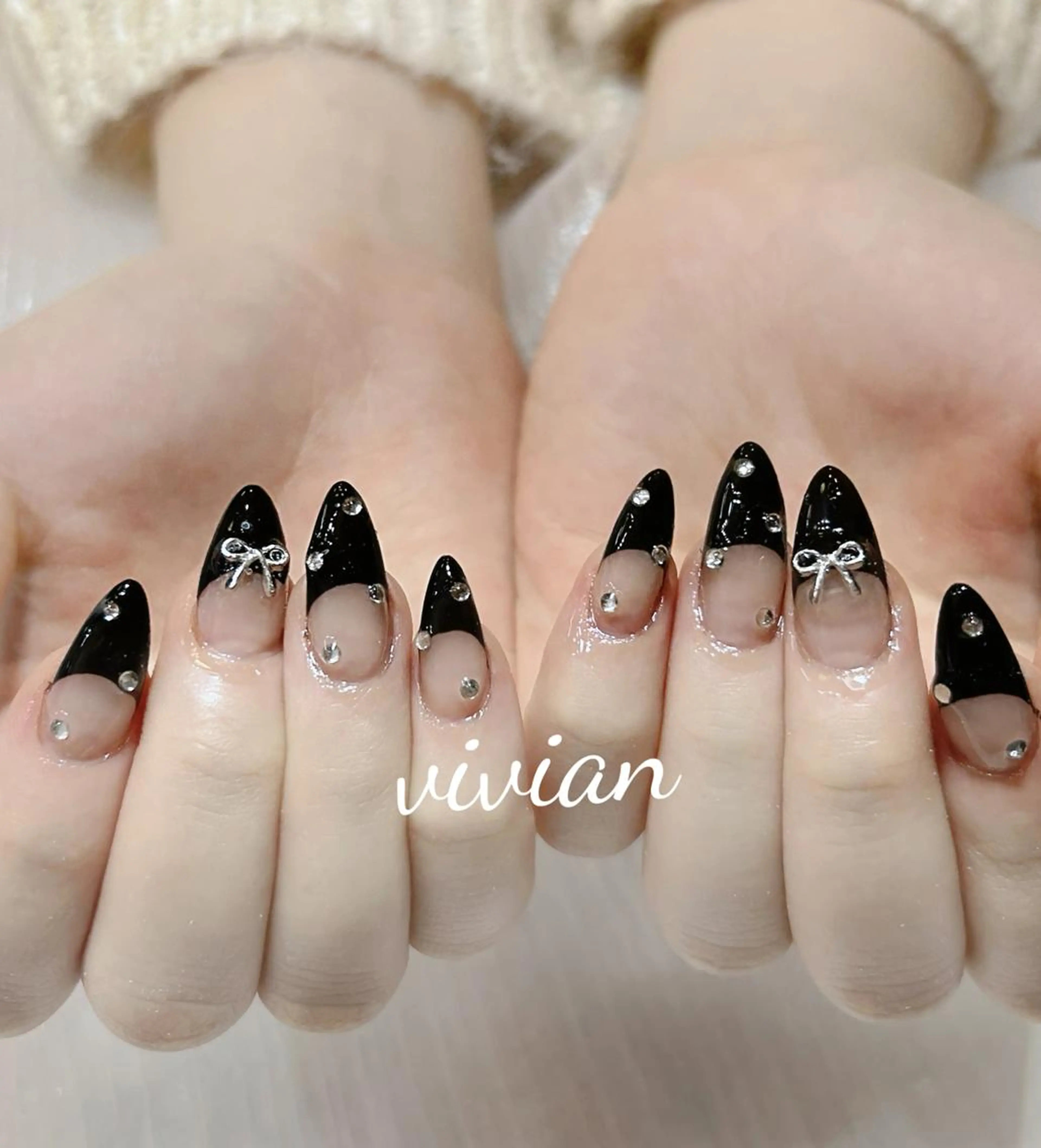 ネイル VIVIAN リサのネイルデザイン